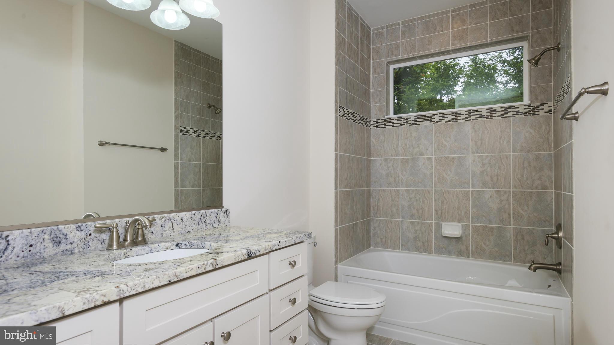 SHOREHAM BEACH - Residential