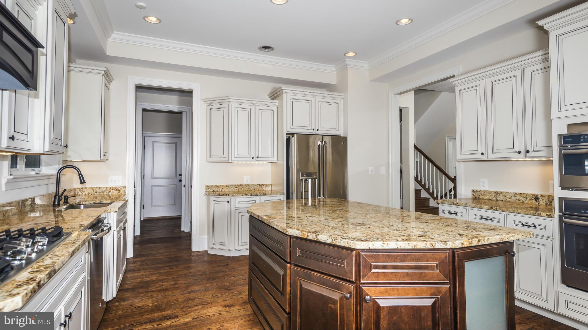 SHOREHAM BEACH - Residential