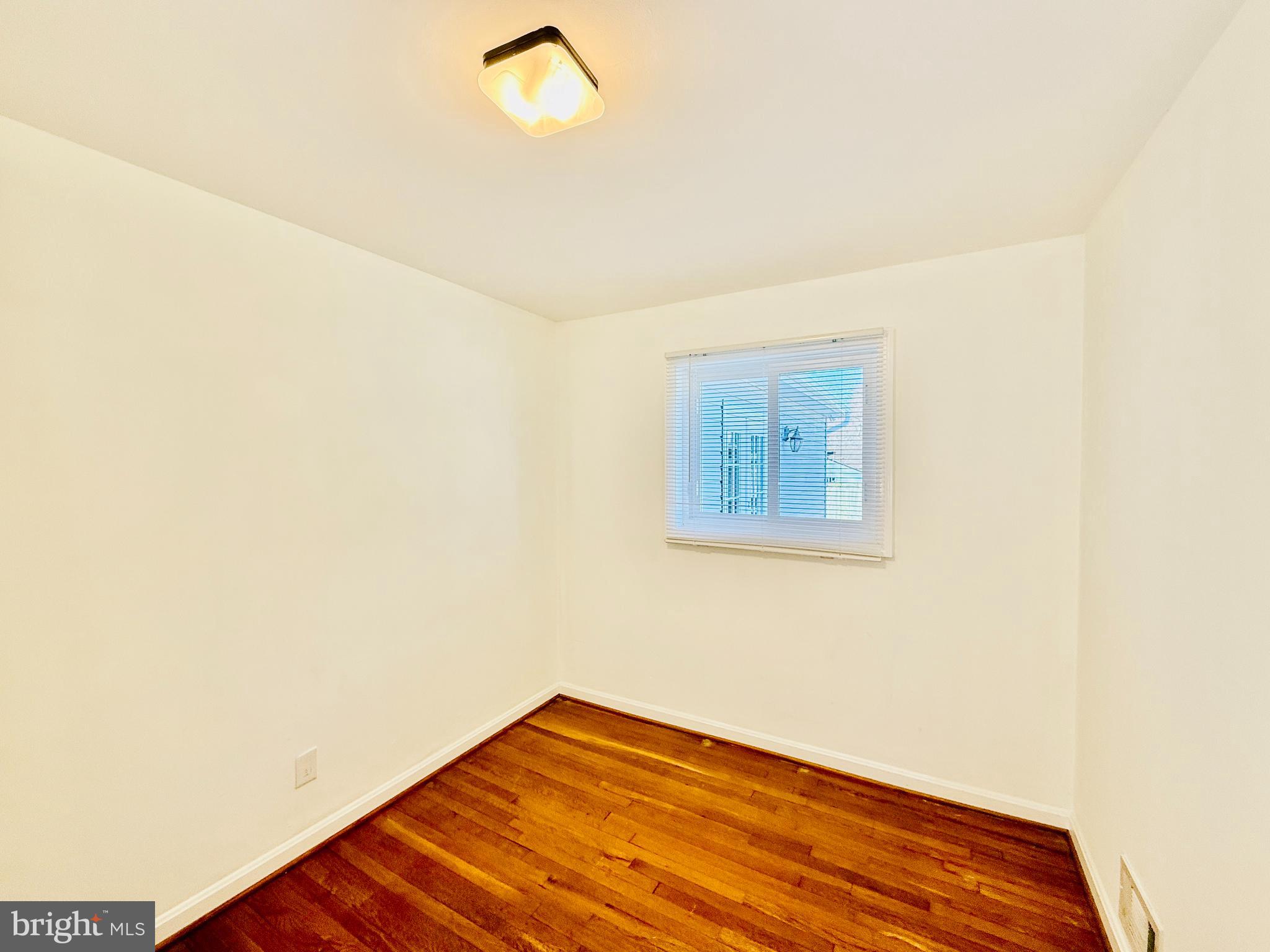 ASPEN HILL - Residential Lease