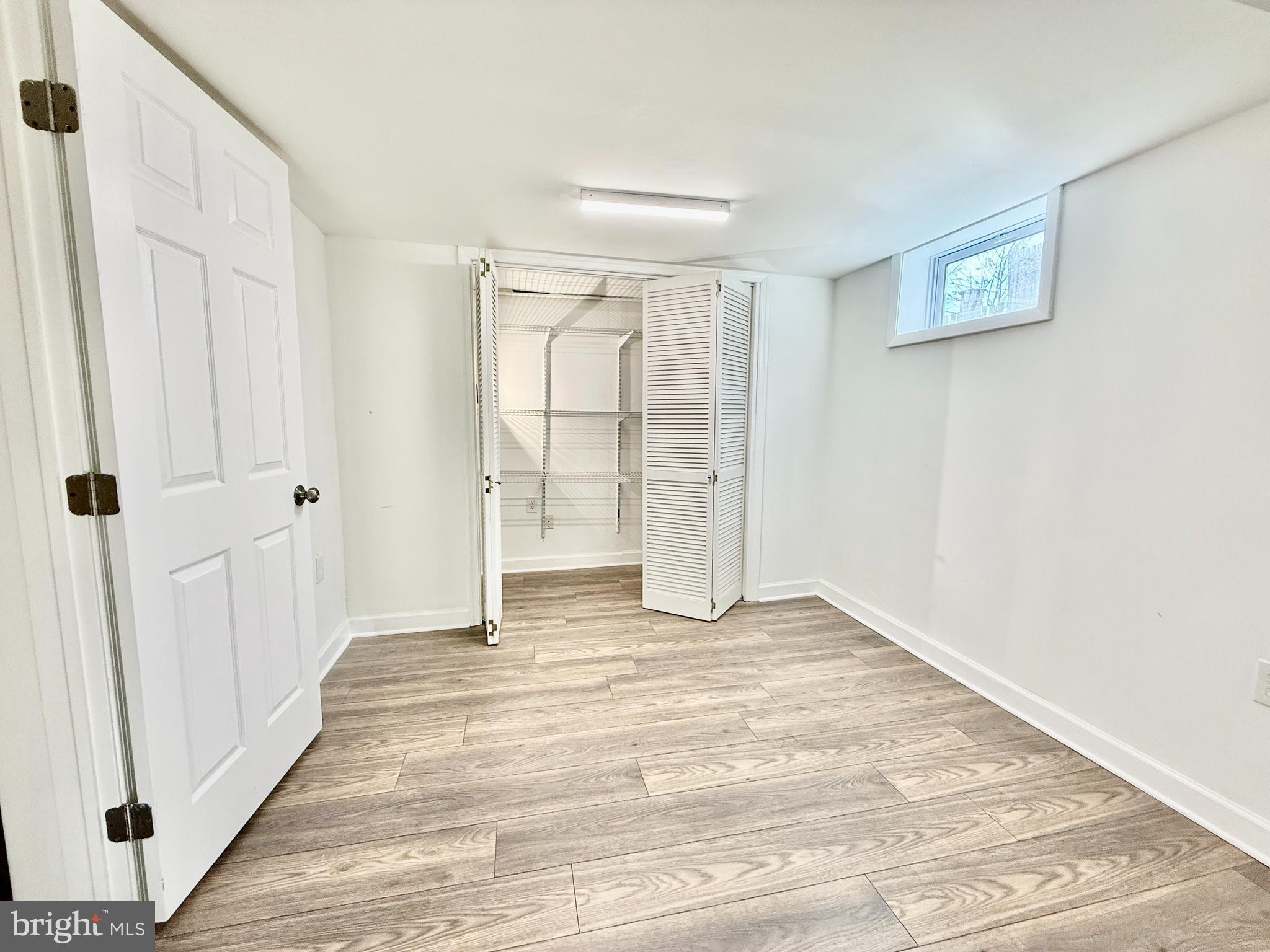 ASPEN HILL - Residential Lease