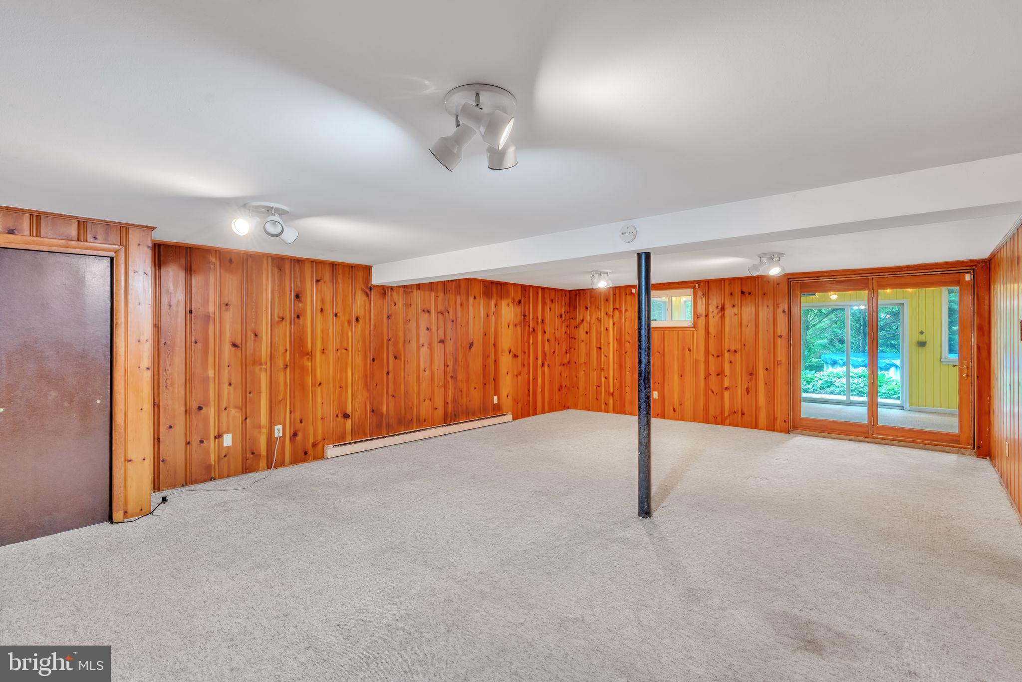 HAMMOND PARK - Residential