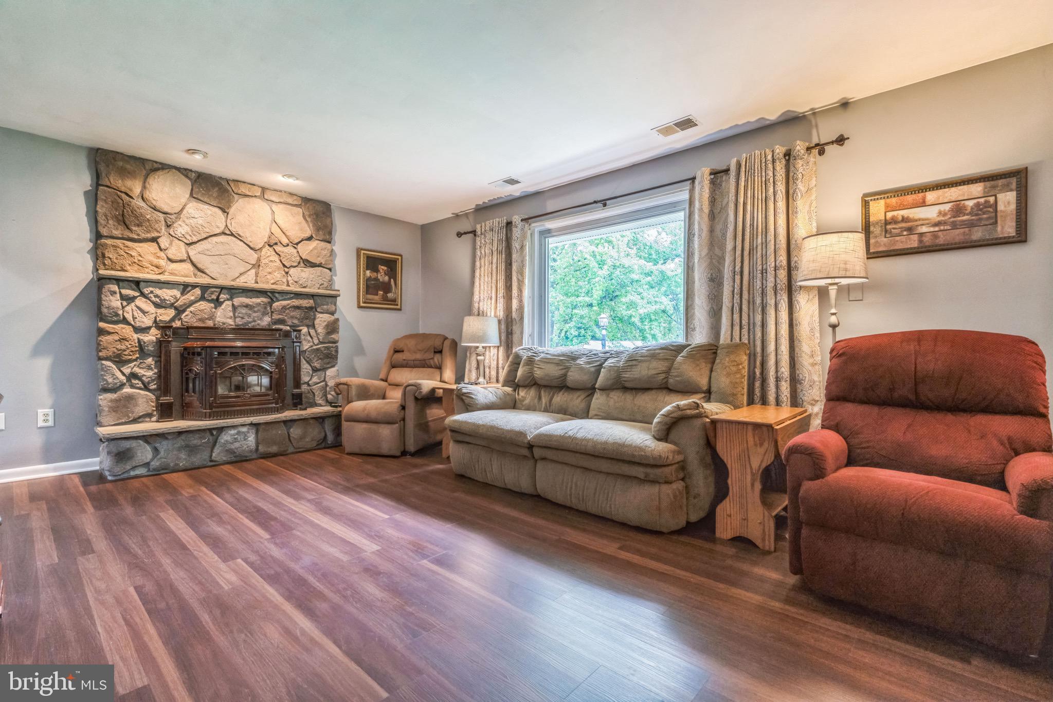 HAMMOND PARK - Residential