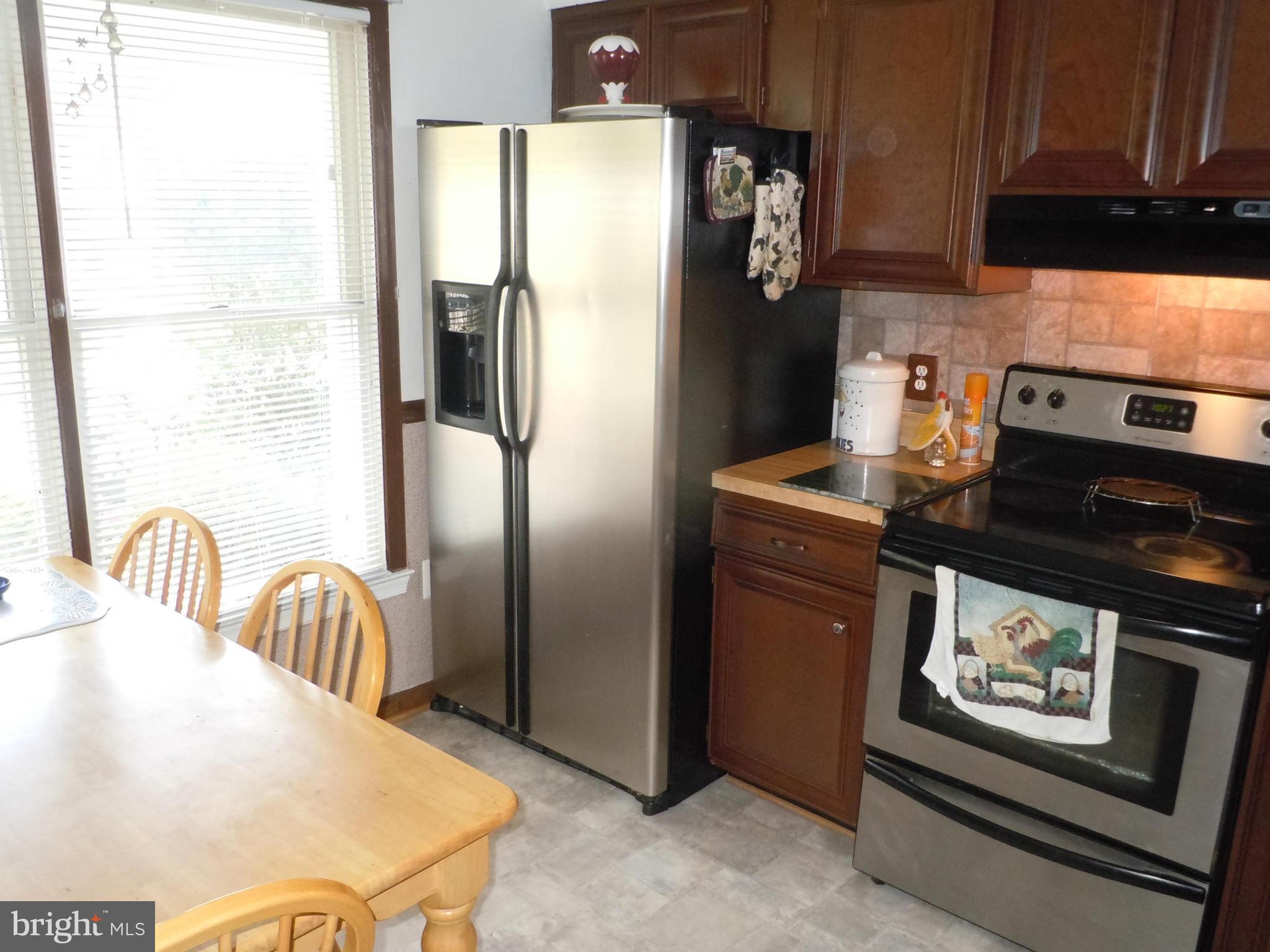 ROLLING BROOK - Residential