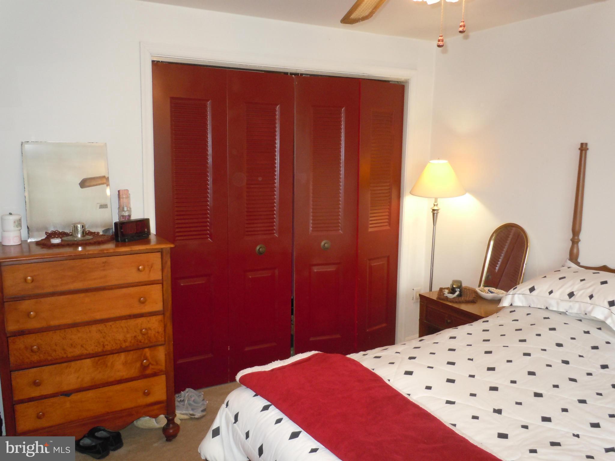 ROLLING BROOK - Residential