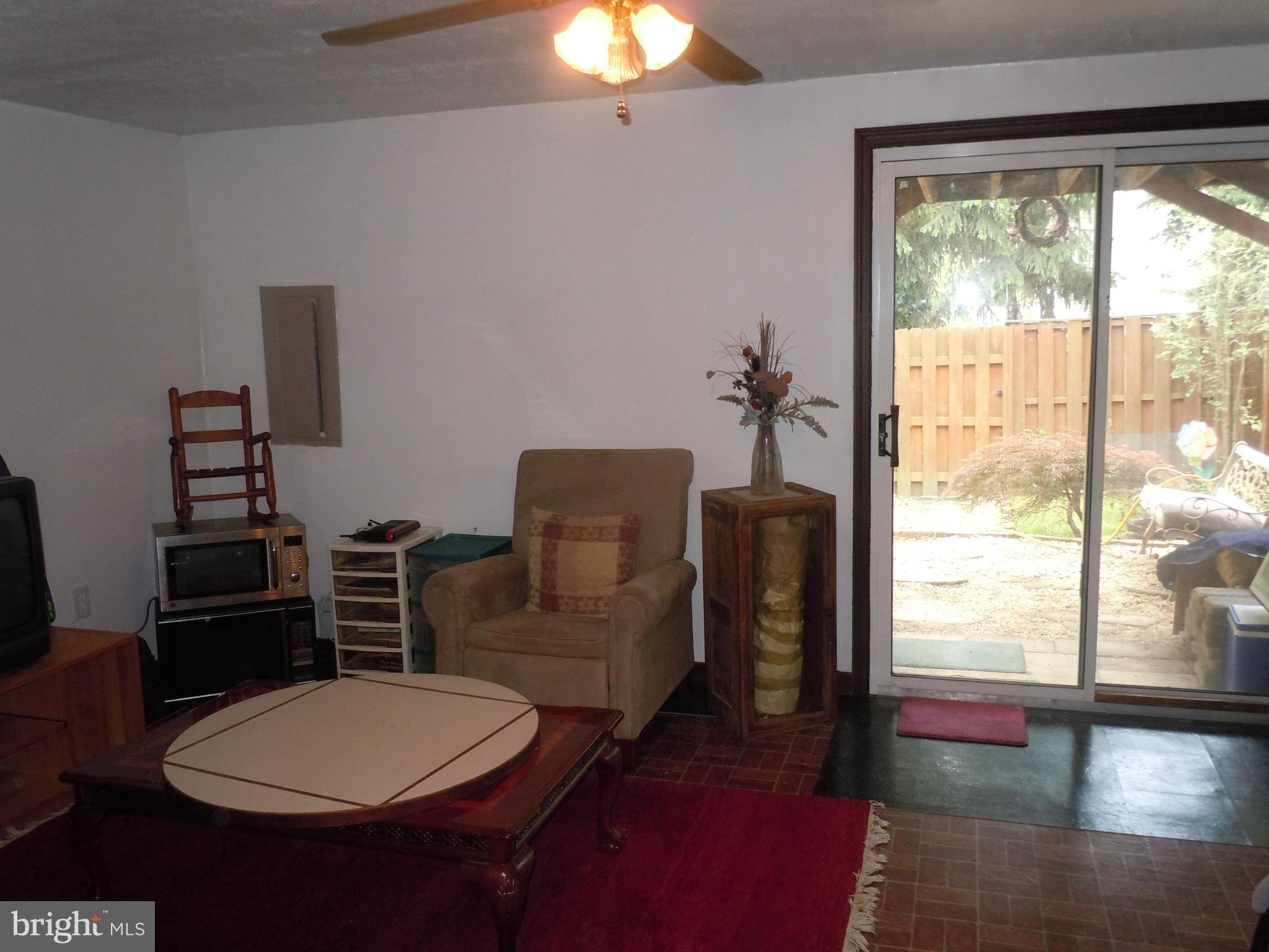 ROLLING BROOK - Residential