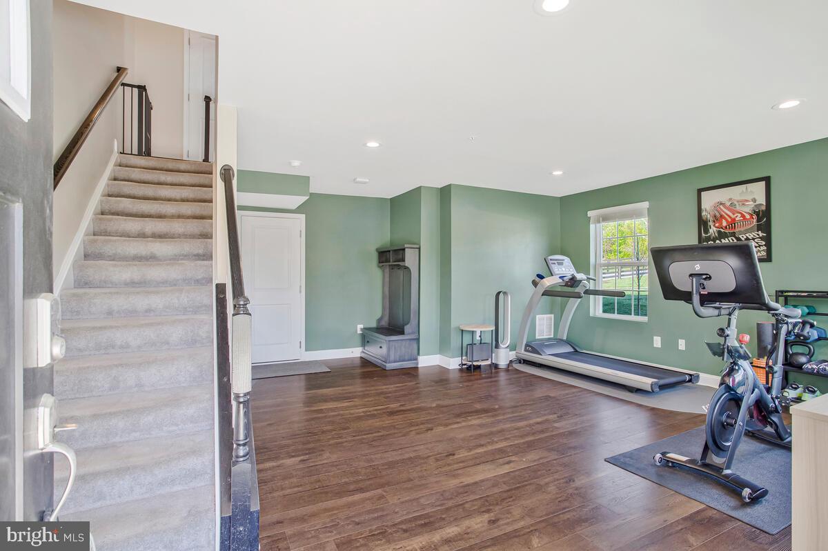 RAVENHURST GLEN - Residential