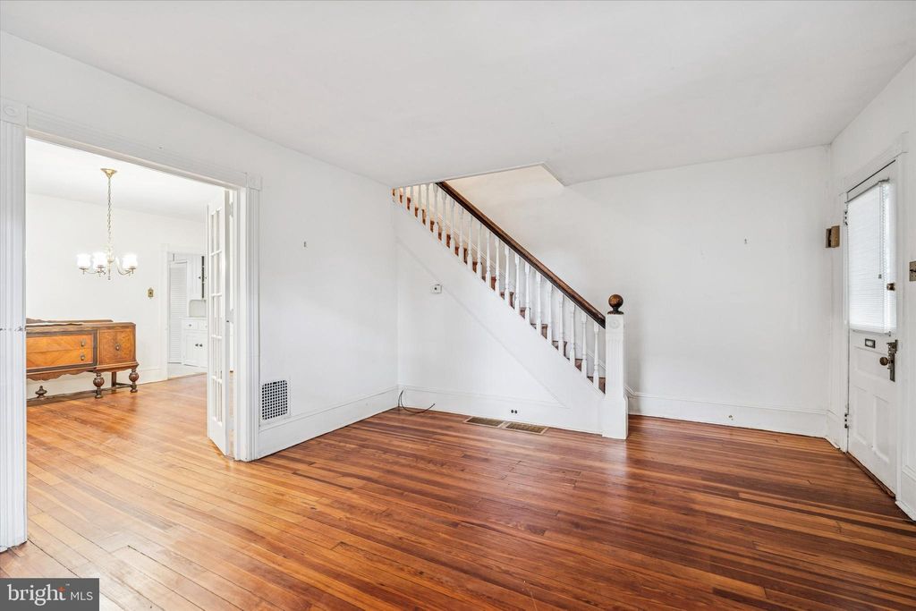 Photo of 7823 Flourtown Avenue, WYNDMOOR, PA 19038 (MLS # PAMC2161702)