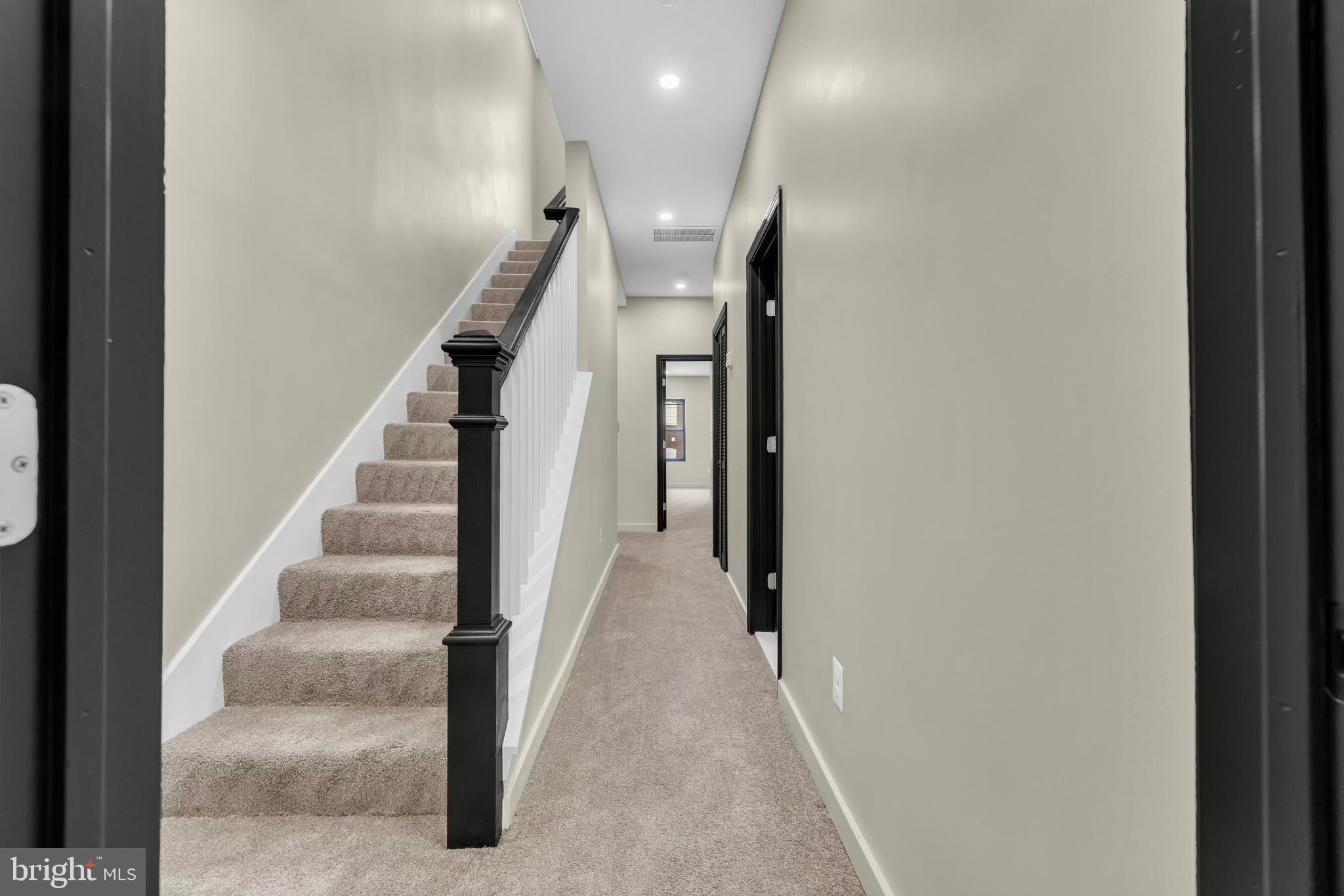 MIDWAY - Residential