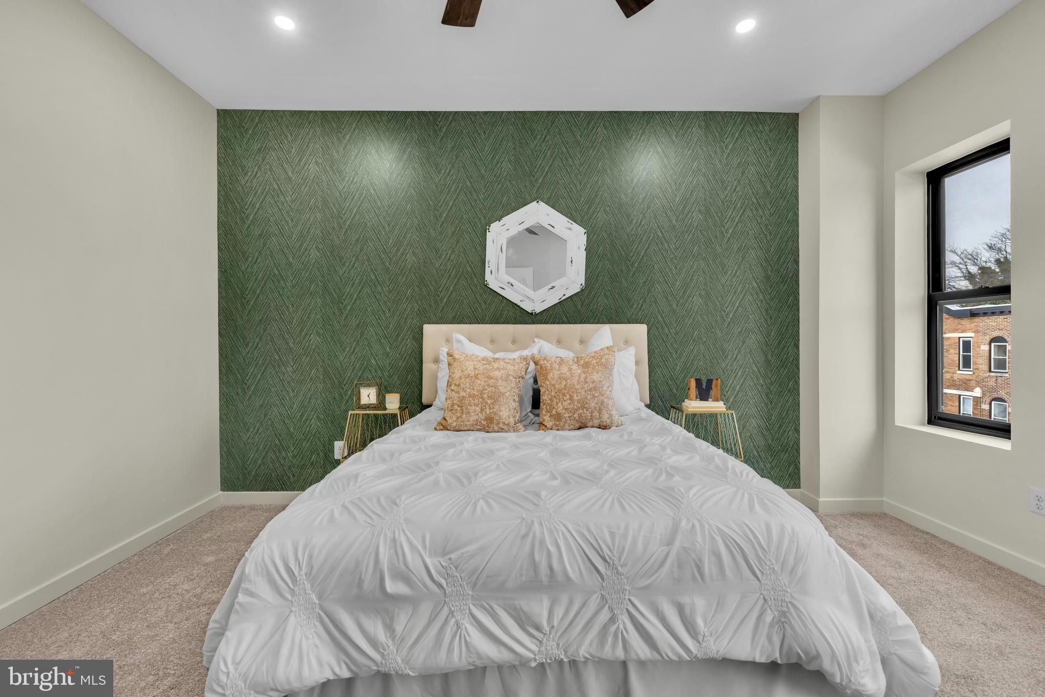 MIDWAY - Residential