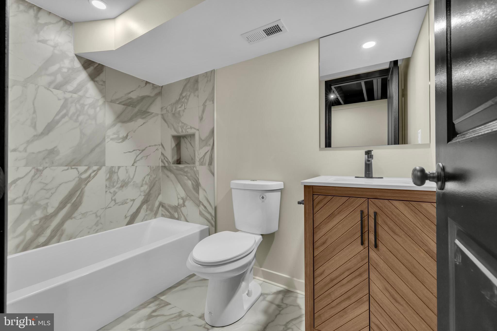 MIDWAY - Residential