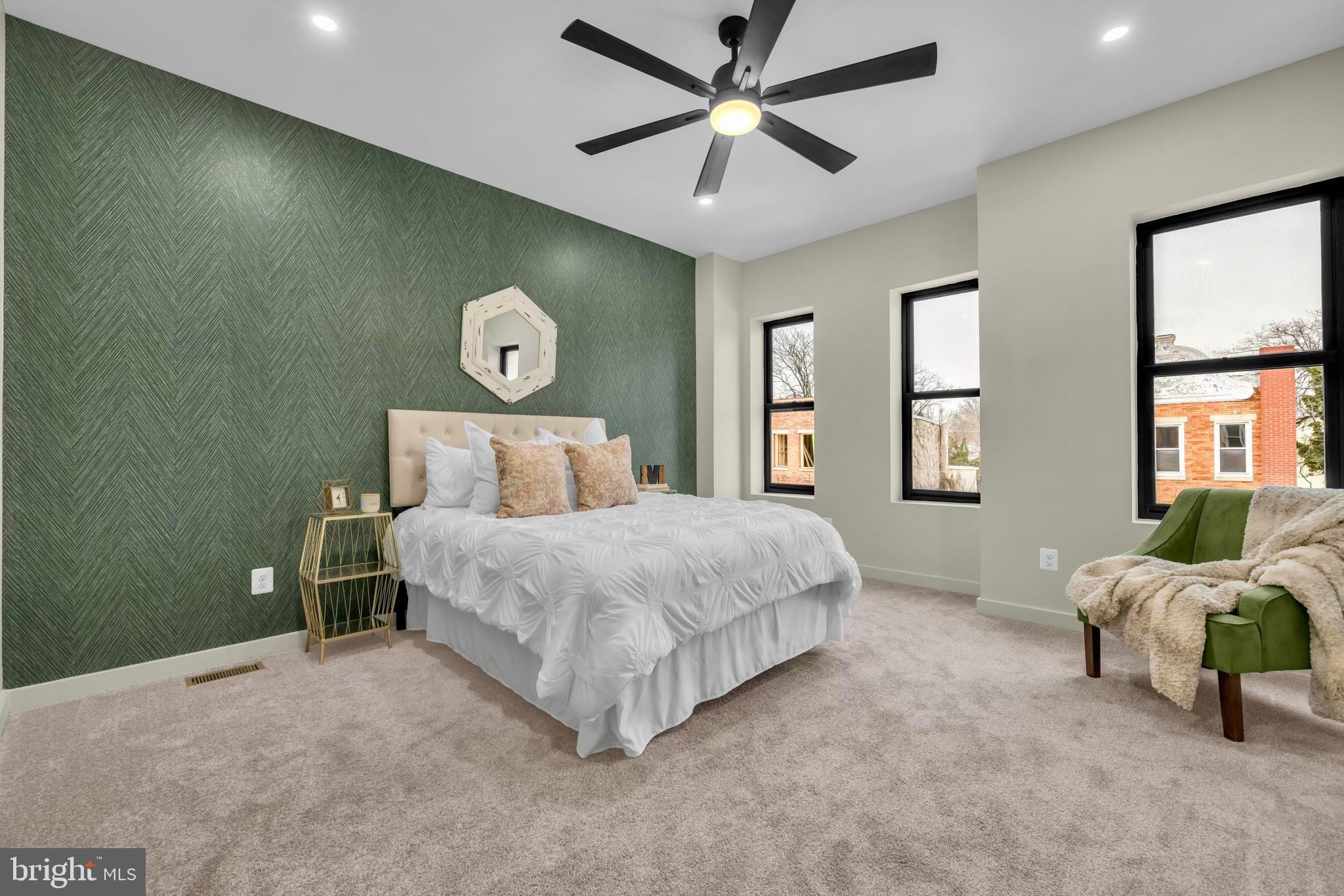 MIDWAY - Residential