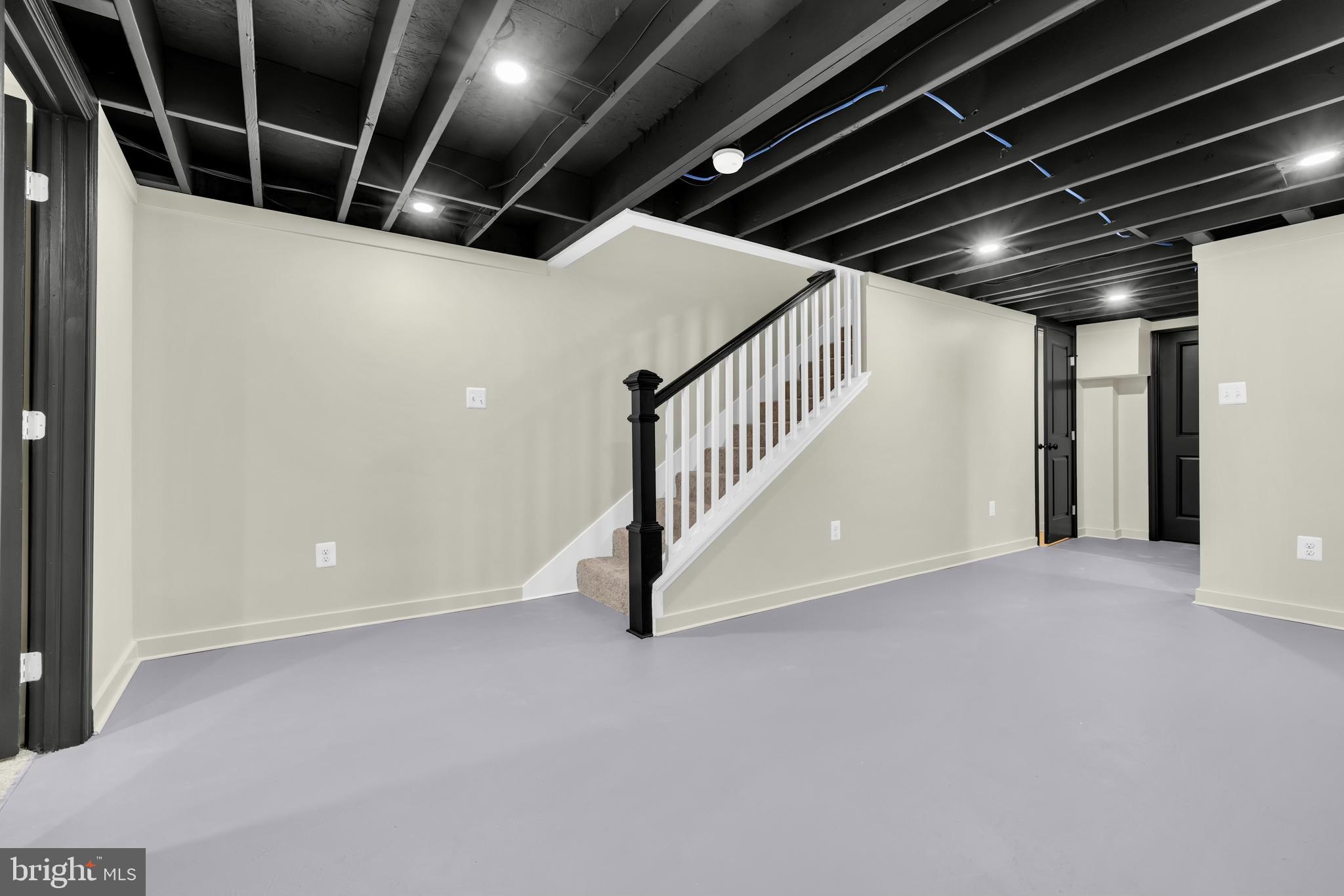 MIDWAY - Residential