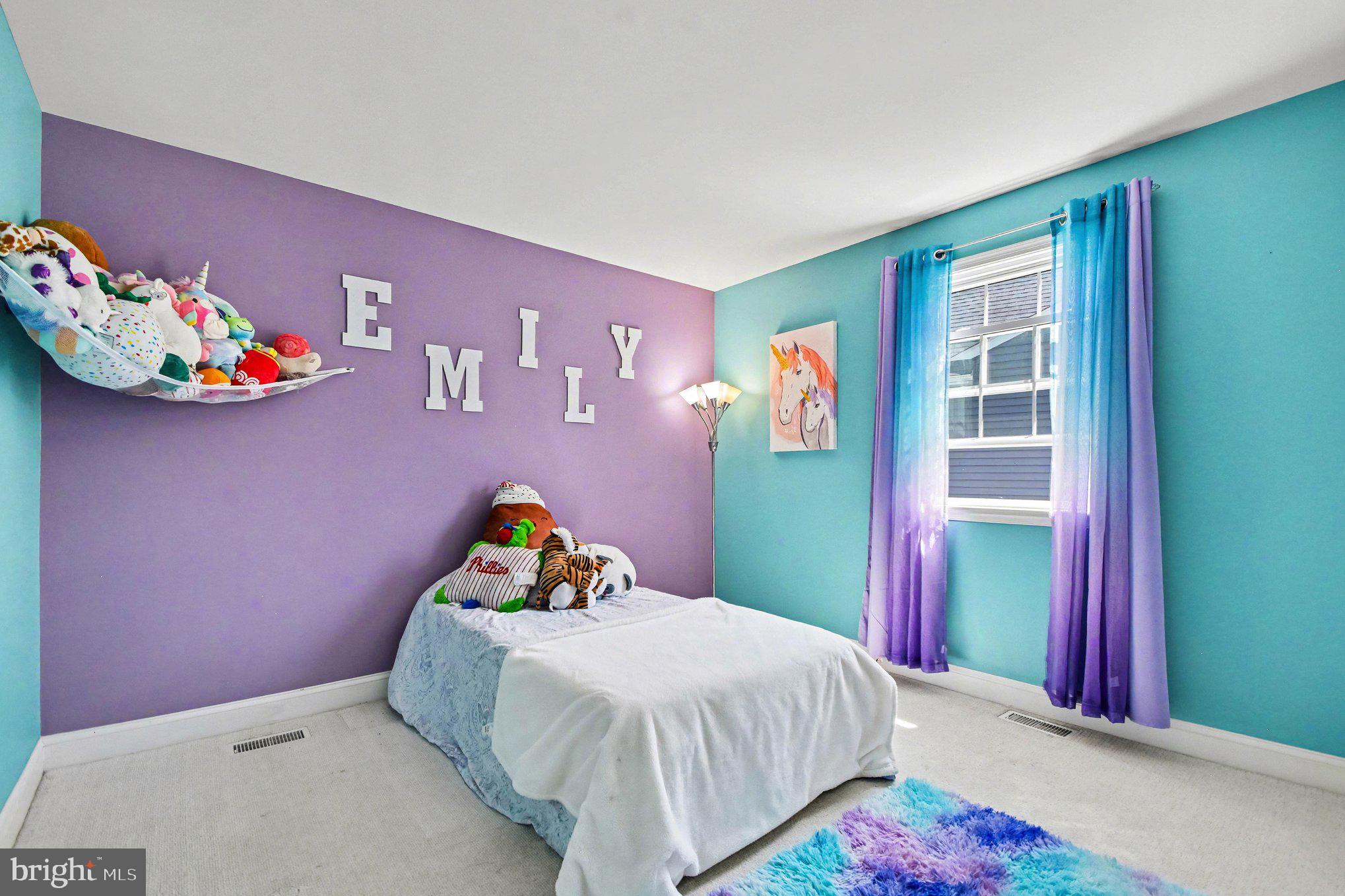 CRESTWYCK - Residential