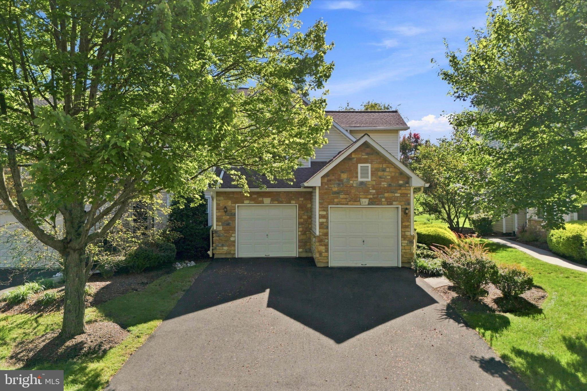 111 GLENEAGLES DRIVE