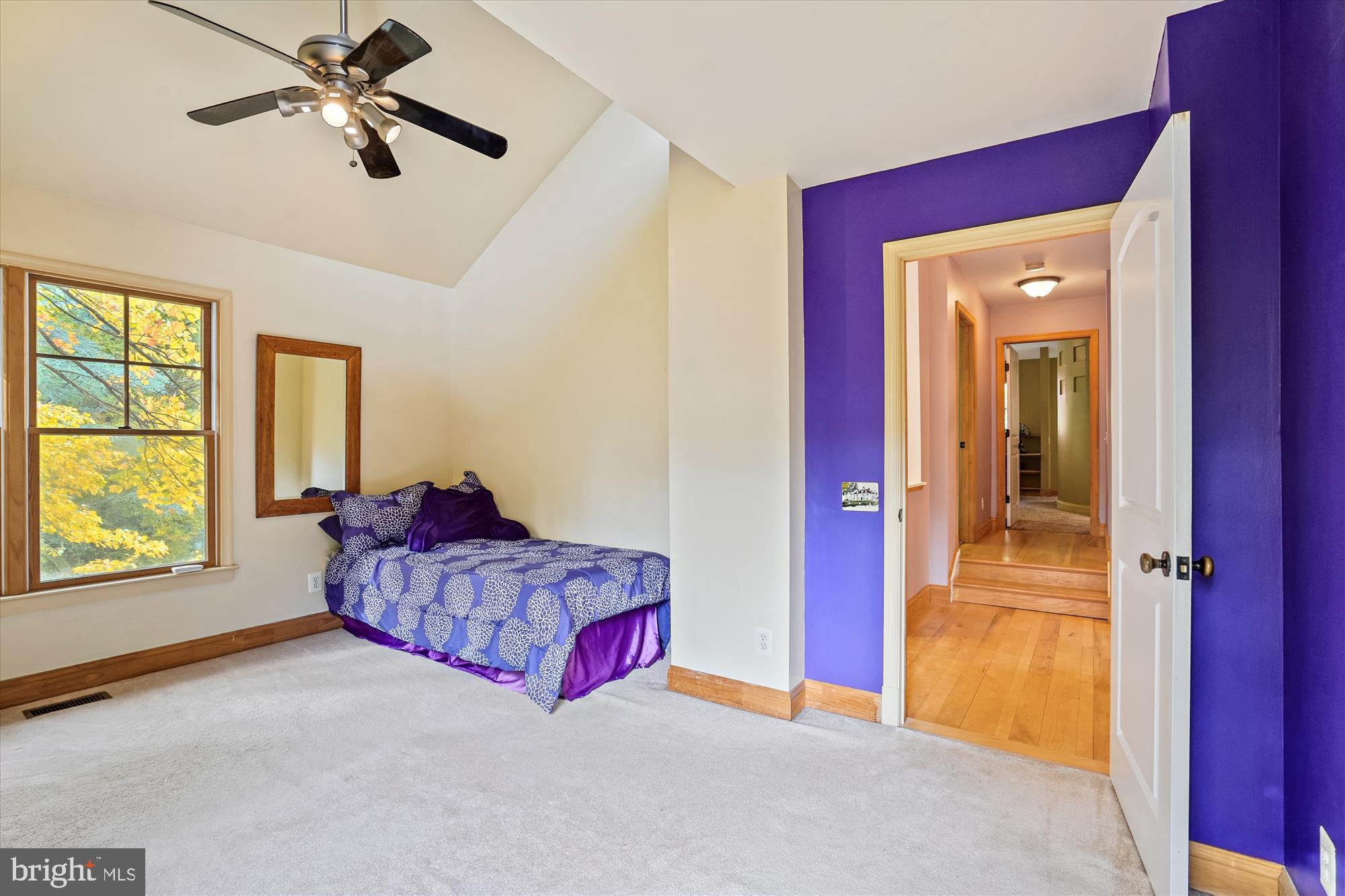 OLD LEE HILLS - Residential