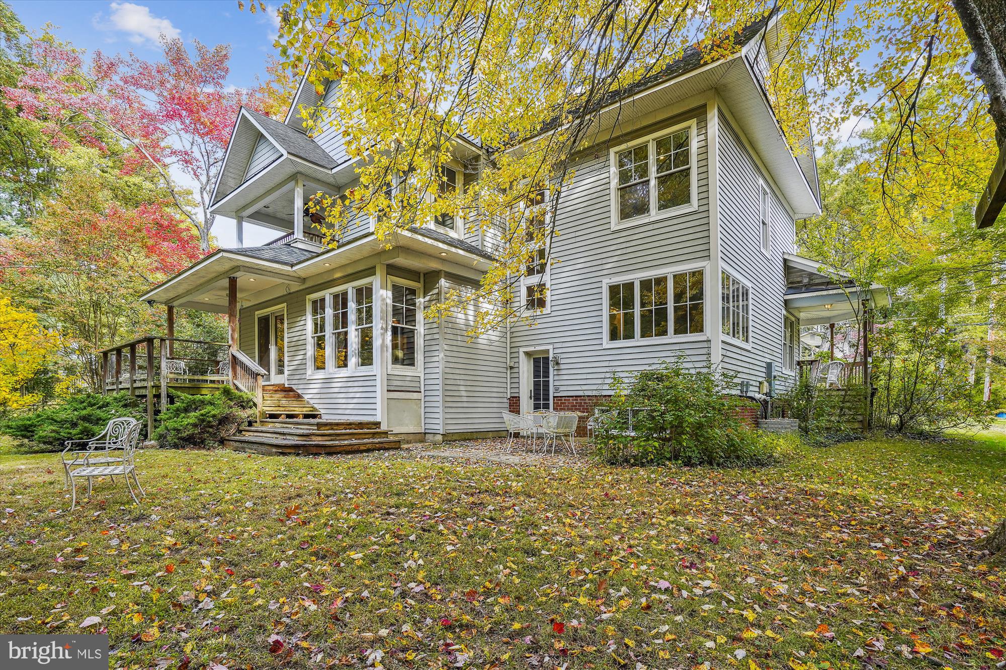 OLD LEE HILLS - Residential