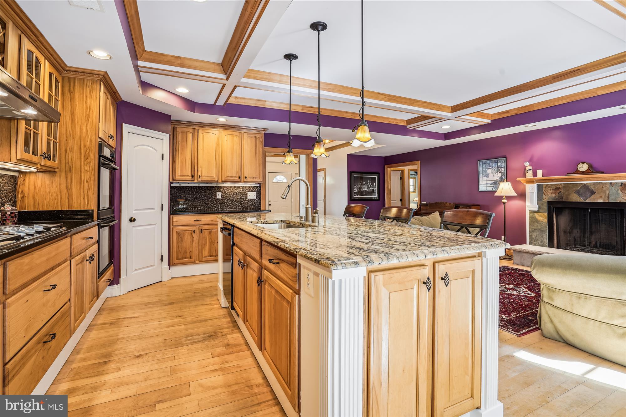 OLD LEE HILLS - Residential