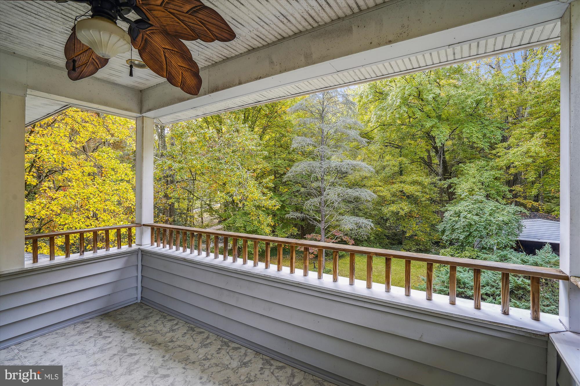 OLD LEE HILLS - Residential