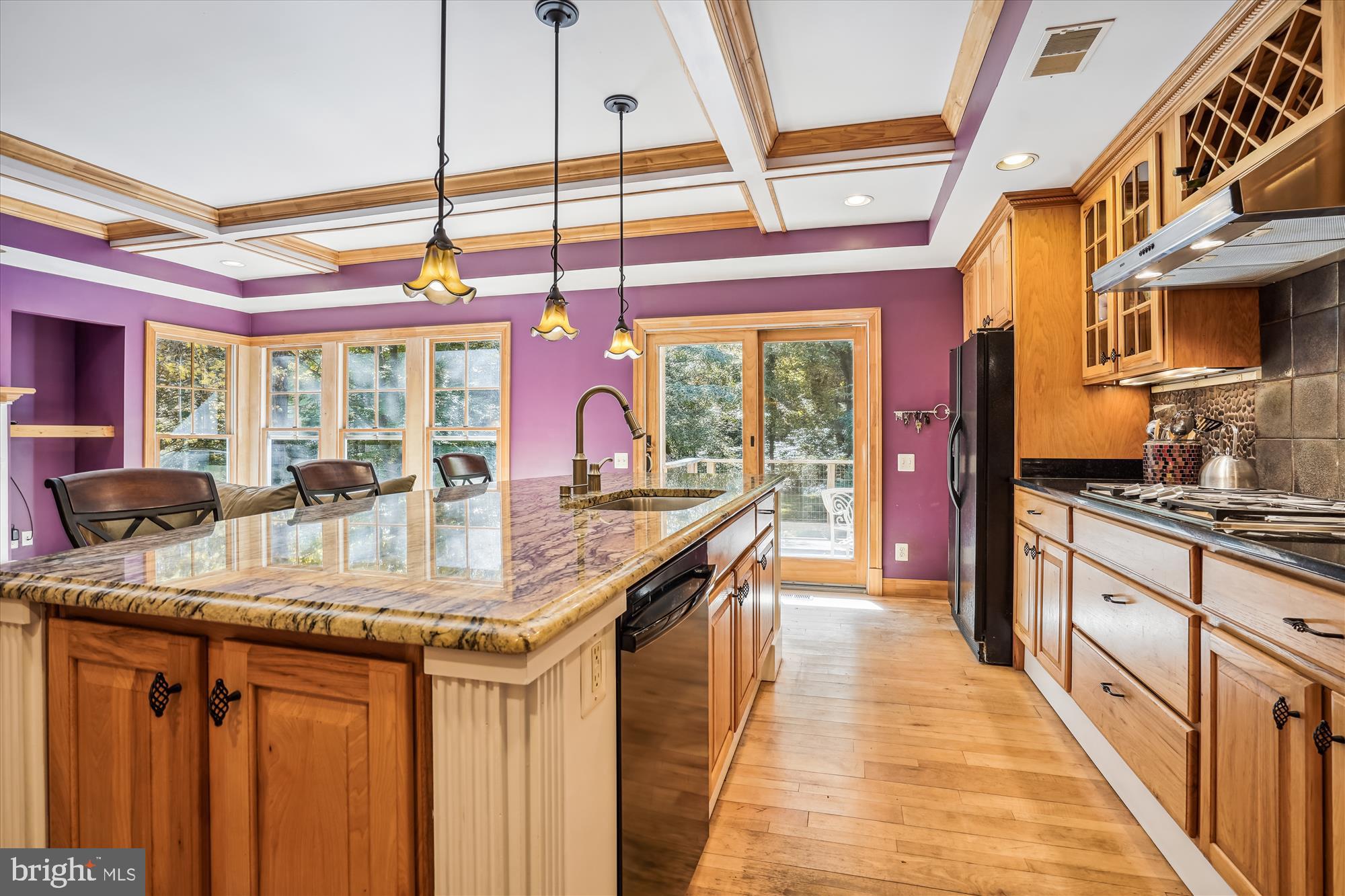 OLD LEE HILLS - Residential