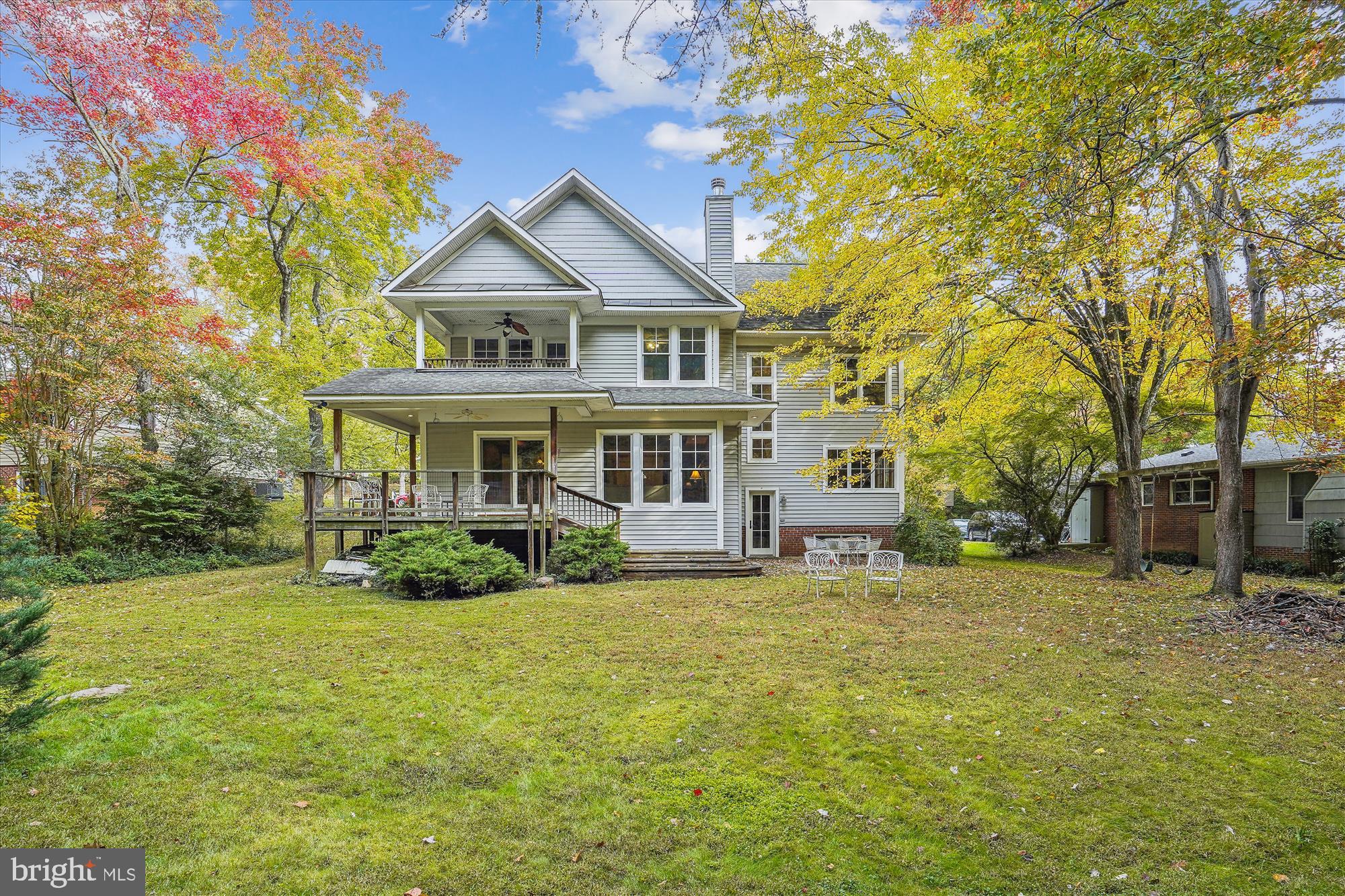 OLD LEE HILLS - Residential