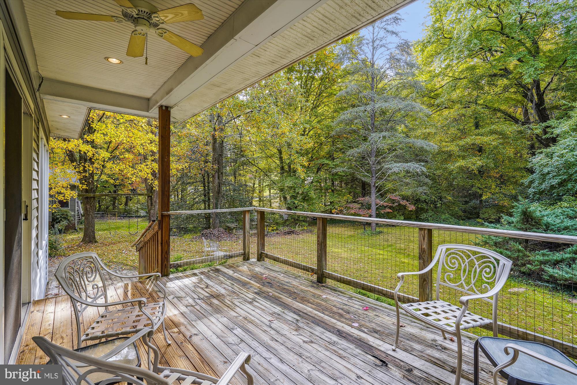 OLD LEE HILLS - Residential