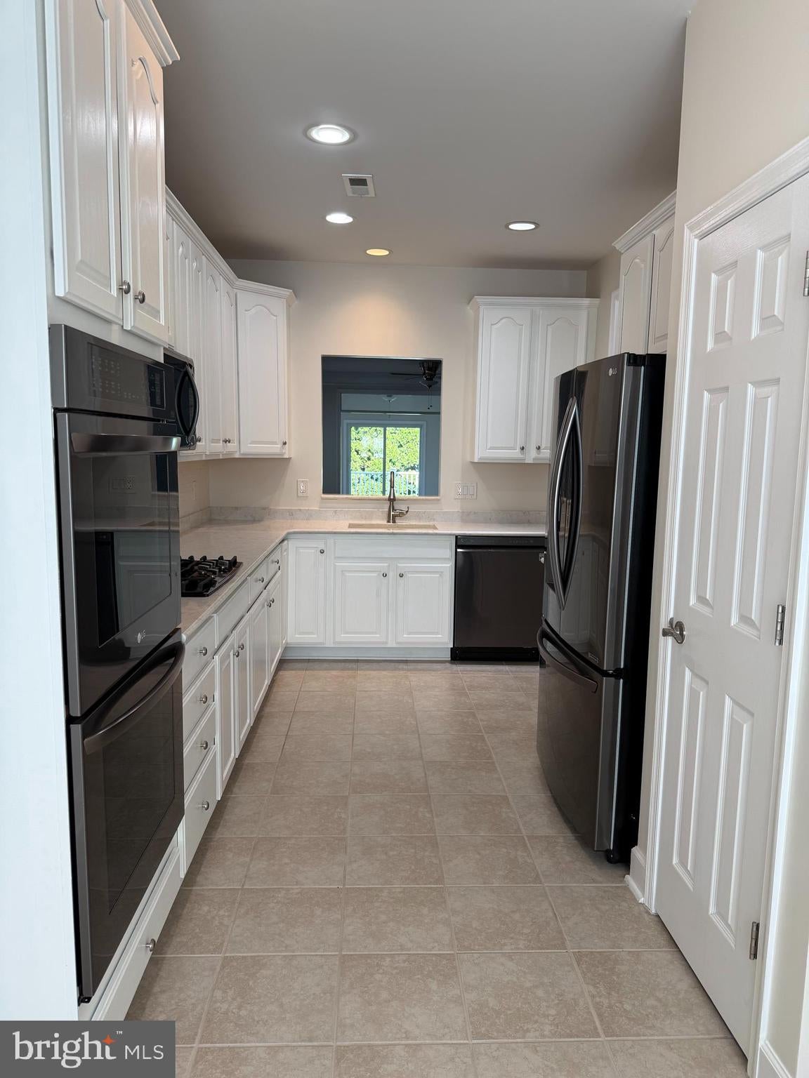 8886 CALLA LILY COURT
