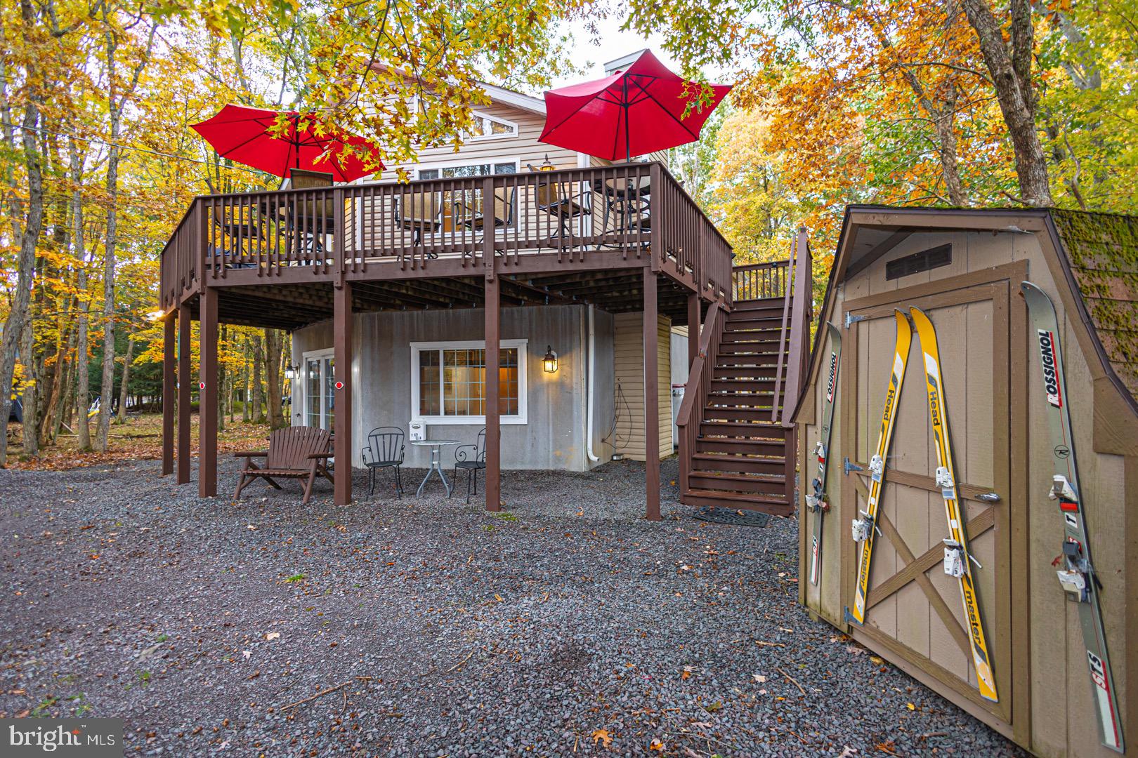 TOWAMENSING TRAILS - Residential