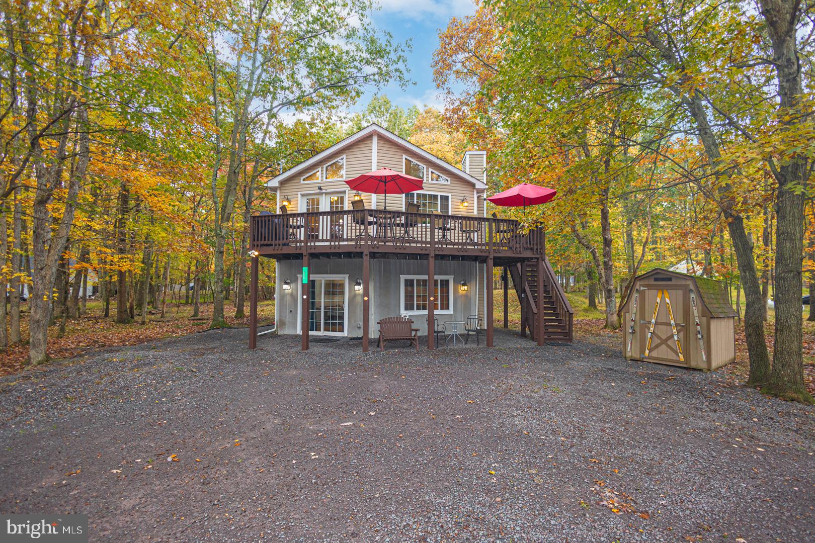 TOWAMENSING TRAILS - Residential