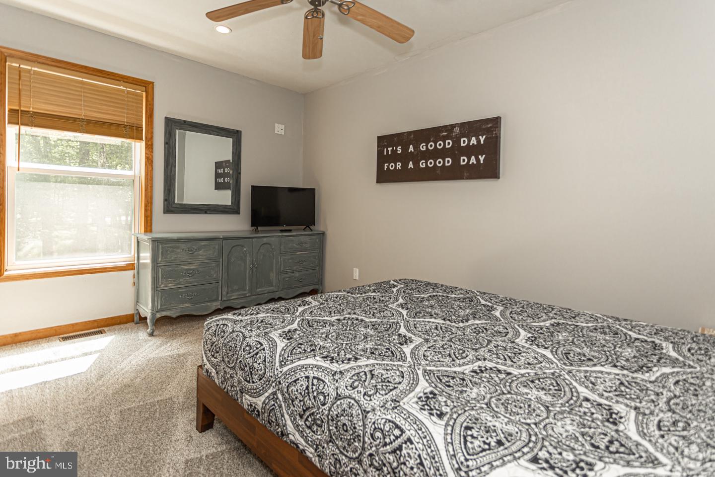 TOWAMENSING TRAILS - Residential