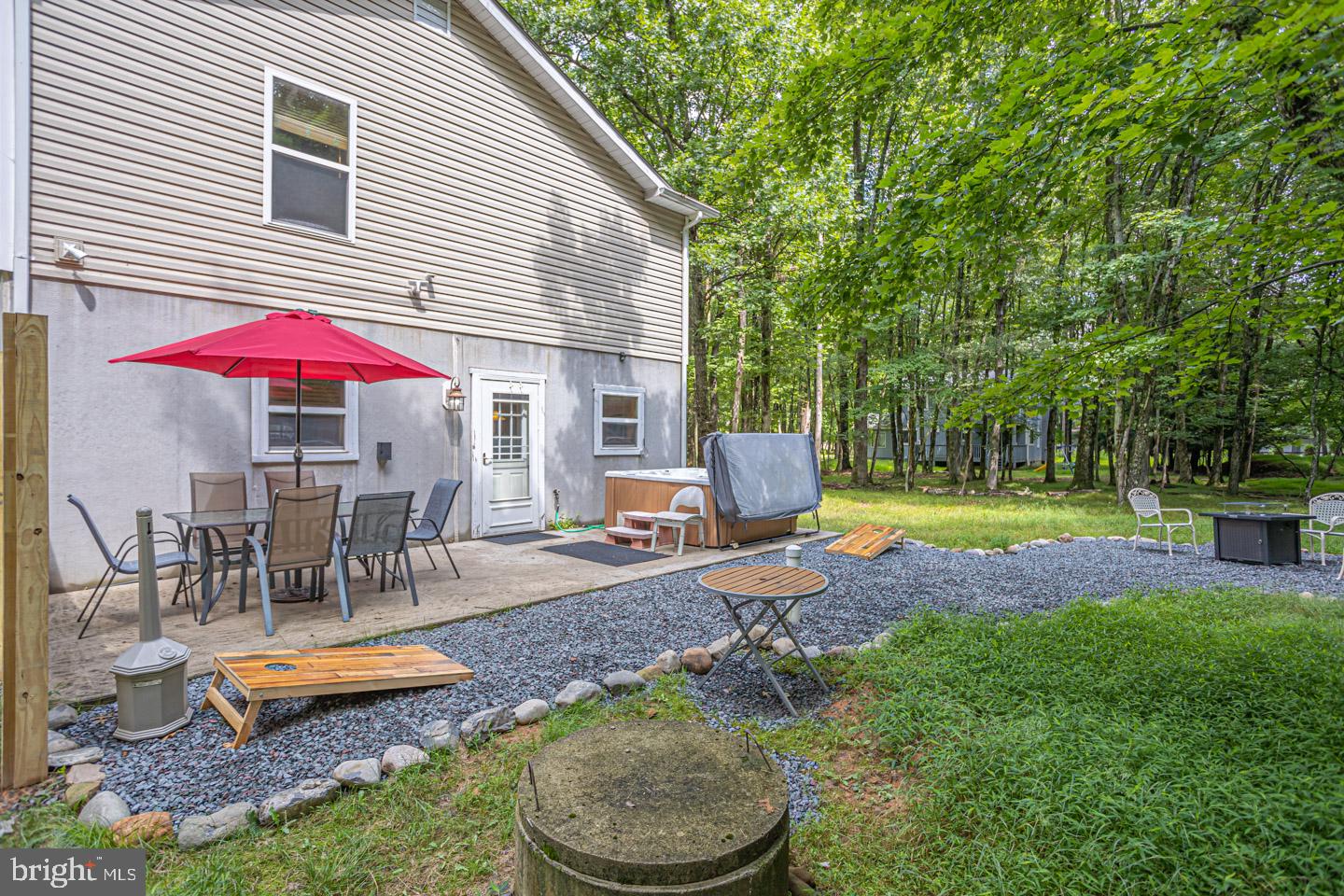 TOWAMENSING TRAILS - Residential