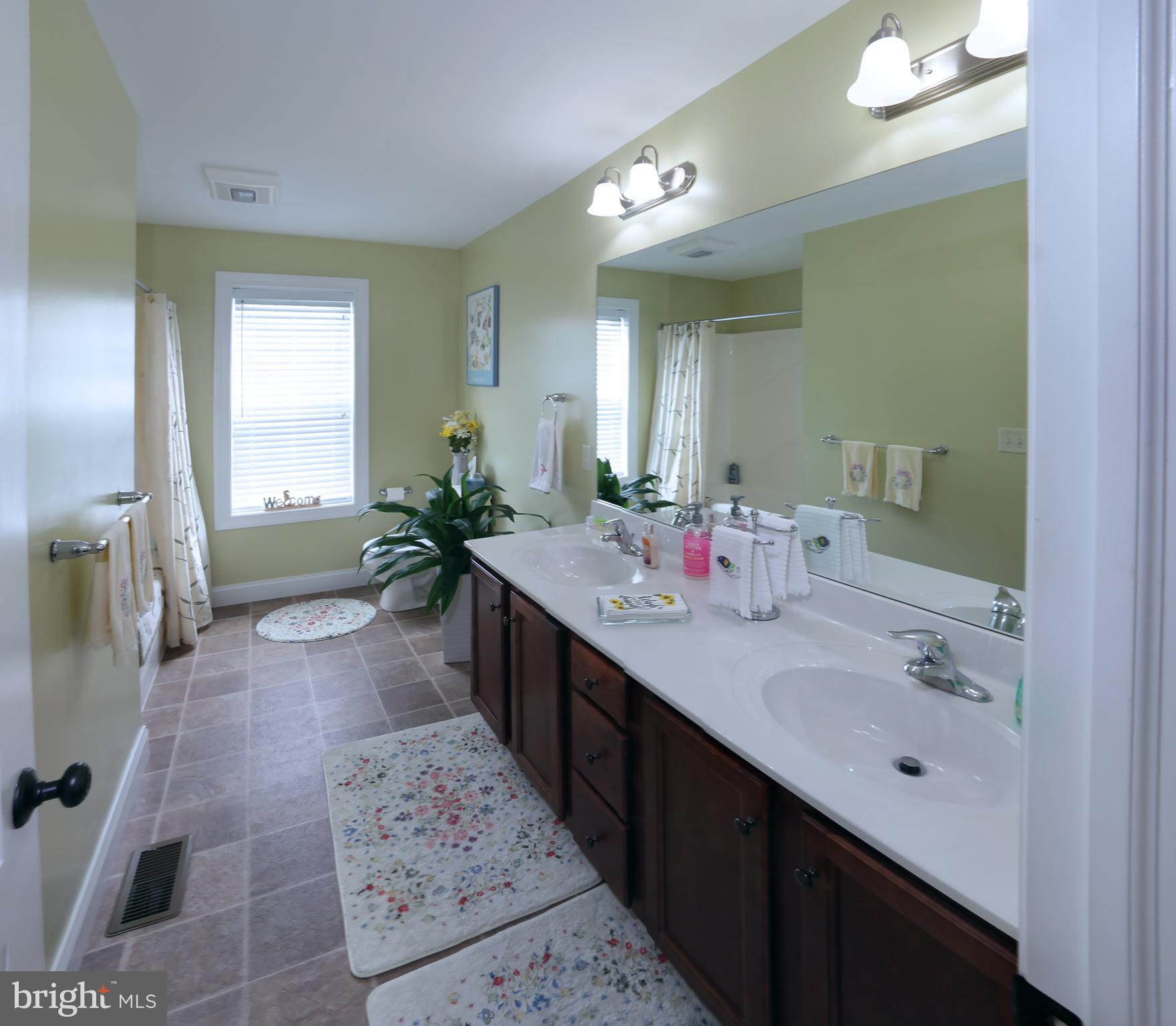 SYLVAN VIEW - Residential