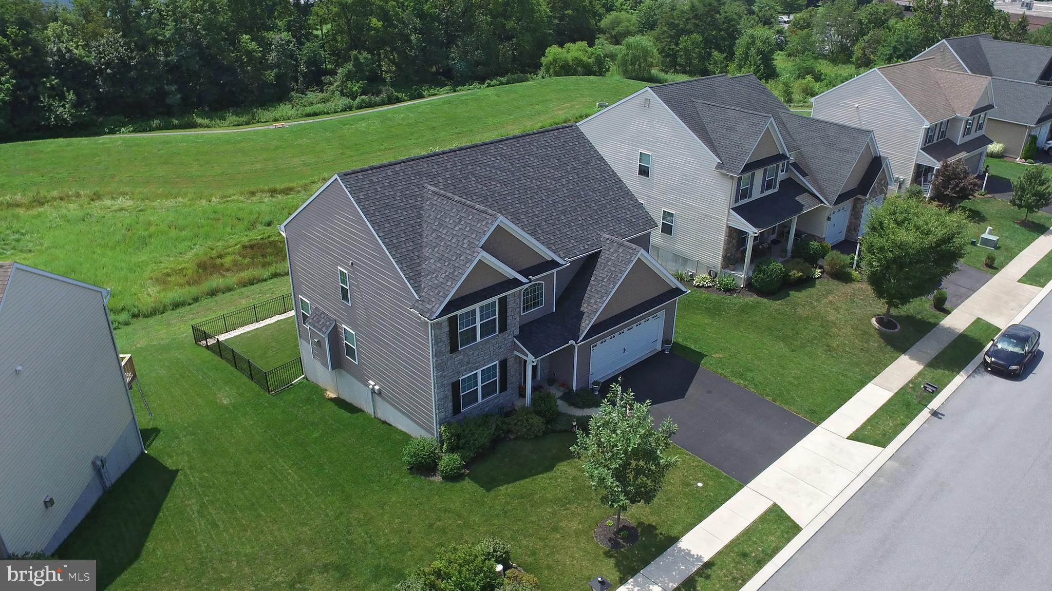 SYLVAN VIEW - Residential