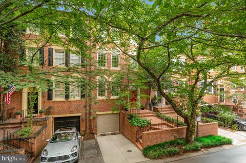 3729 WINFIELD LANE NW WASHINGTON DC 20007