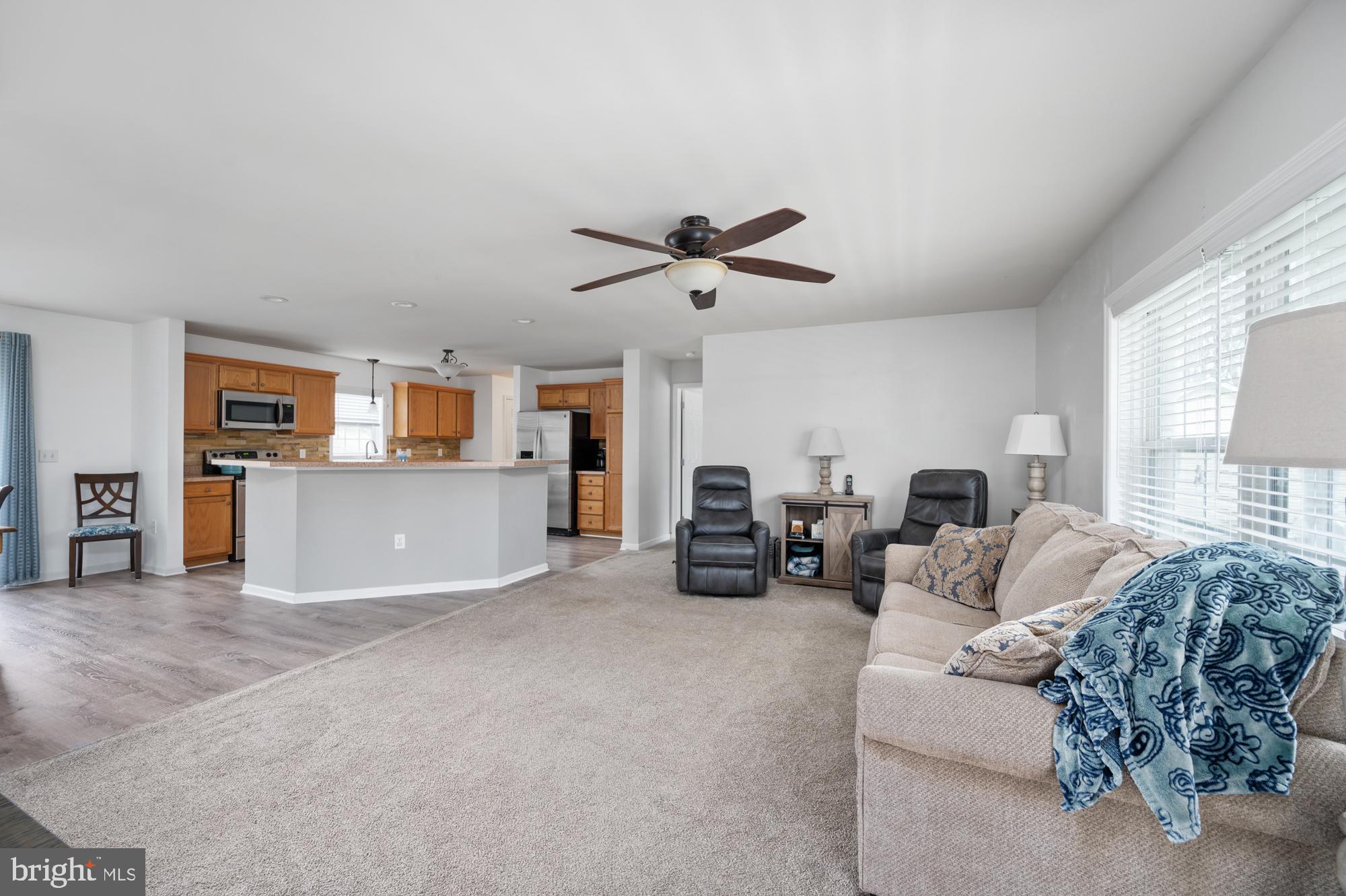 GRANDROSE - Residential