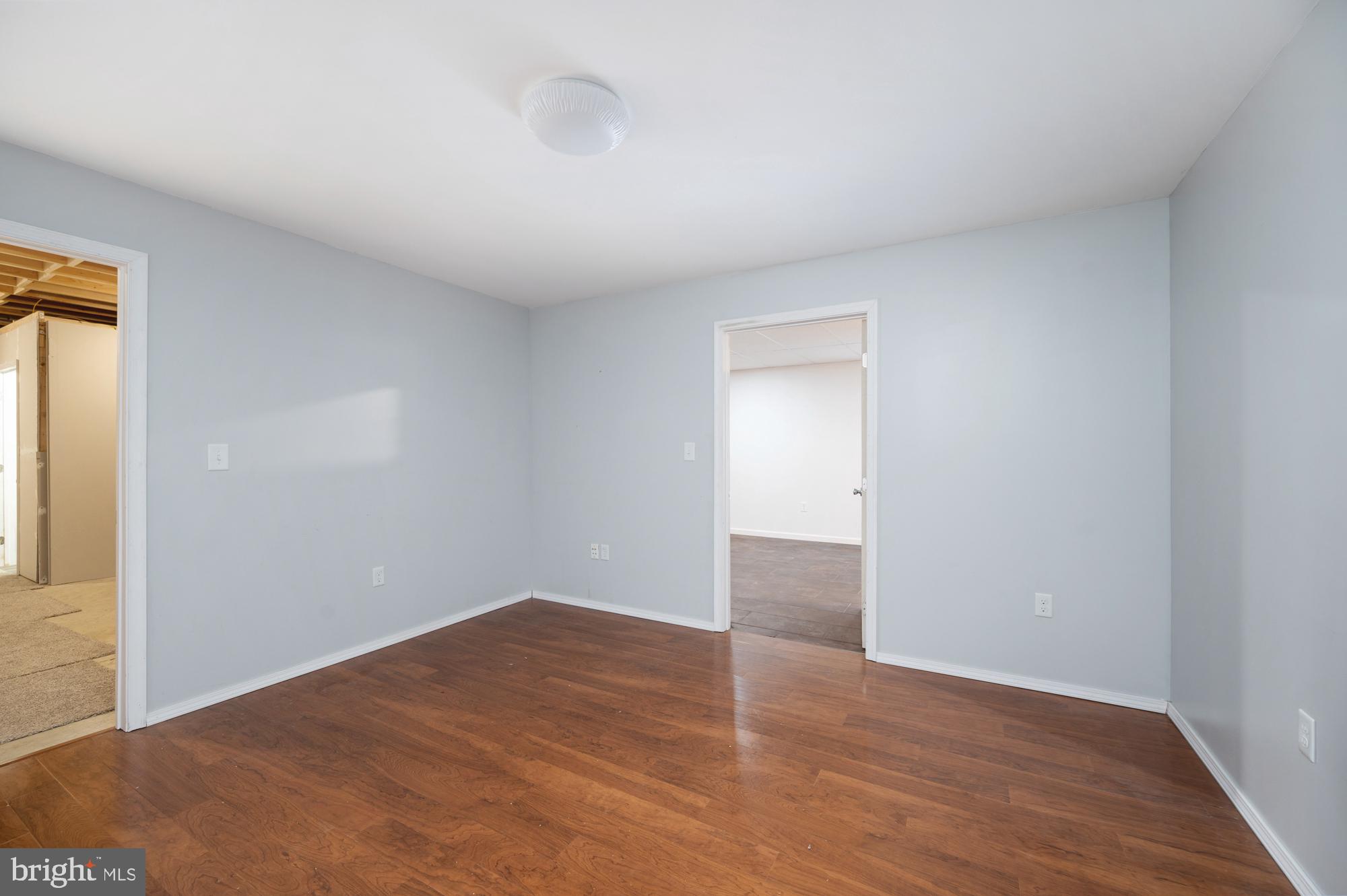 GRANDROSE - Residential