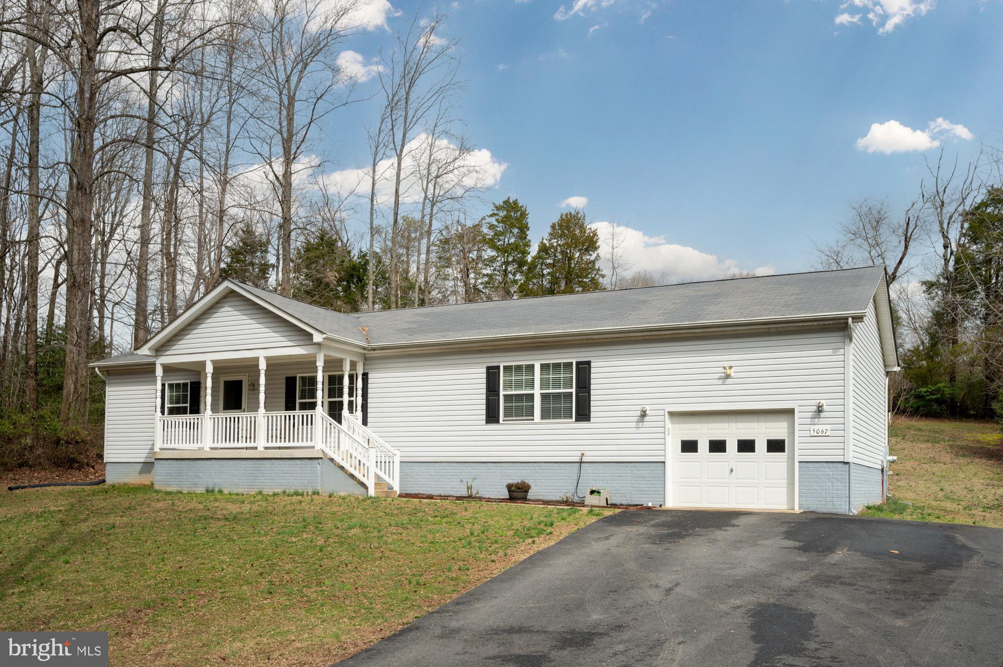 GRANDROSE - Residential