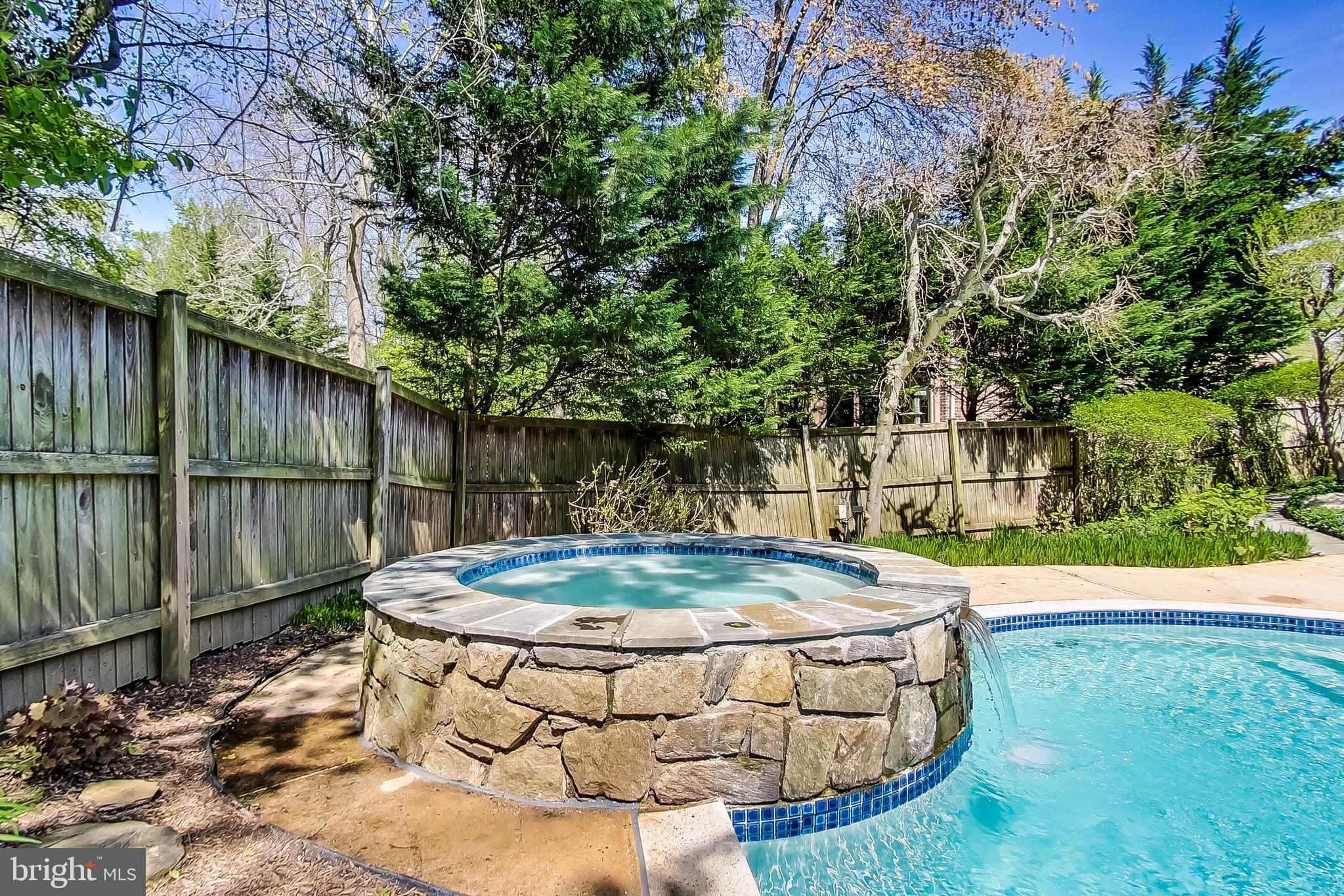 WEST BETHESDA PARK - Residential
