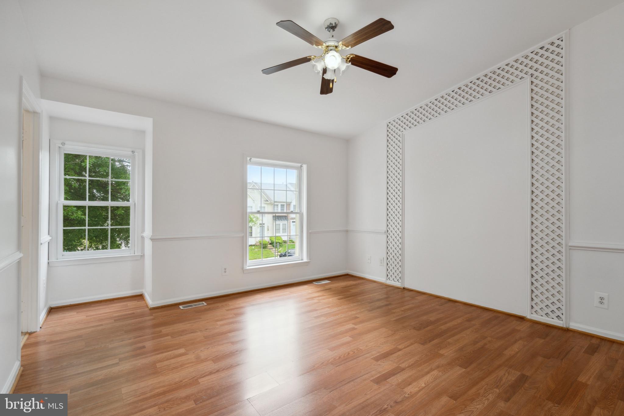 CAROLYN FOREST - Residential