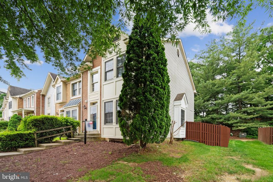 Located in the desirable Carolyn Forest community, this stunning end-unit townhouse boasts a beautiful brick front and features 3 bedrooms 3.5 bathrooms. With a spacious fully finished basement, this home offers ample living space. The property sits on a generous 2500 square foot lot and is very well maintained.

Enjoy the expansive fenced backyard that backs to trees, providing a serene and private outdoor space. There's plenty of storage throughout the home, and ample guest parking is available.

The interior features beautiful hardwood floors that flow through the living and dining rooms. The spacious master bedroom includes an en-suite bathroom, and there's a bonus room in the basement that can serve as an office, gym, or additional living space. The fantastic kitchen is a highlight, with granite countertops and modern appliances.

This home is in a great location, close to amenities and with easy access to major routes. Don’t miss the opportunity to make this beautiful townhouse your new home!