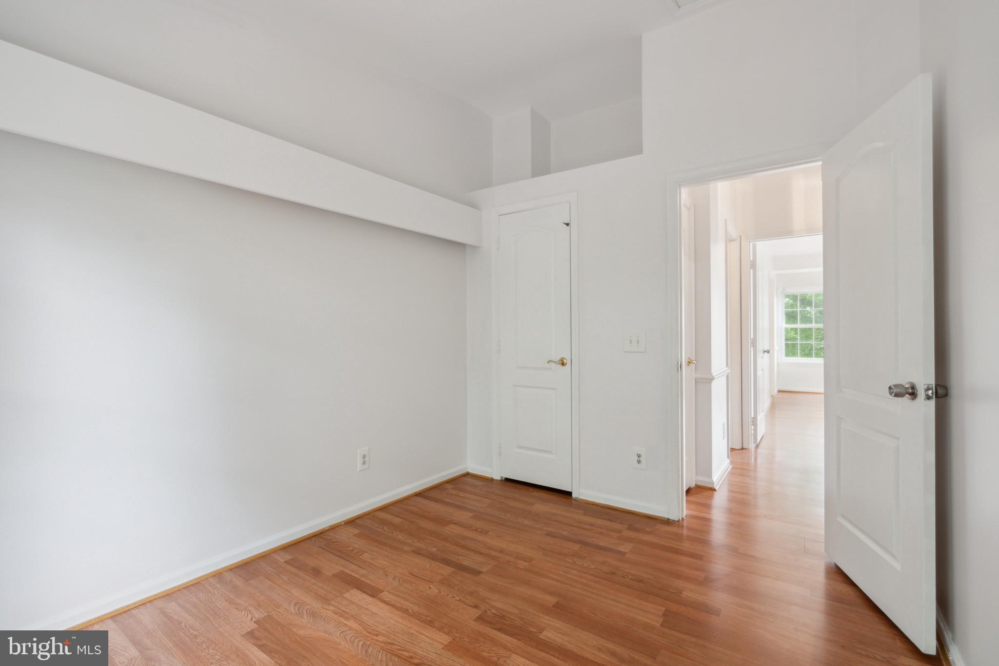 CAROLYN FOREST - Residential