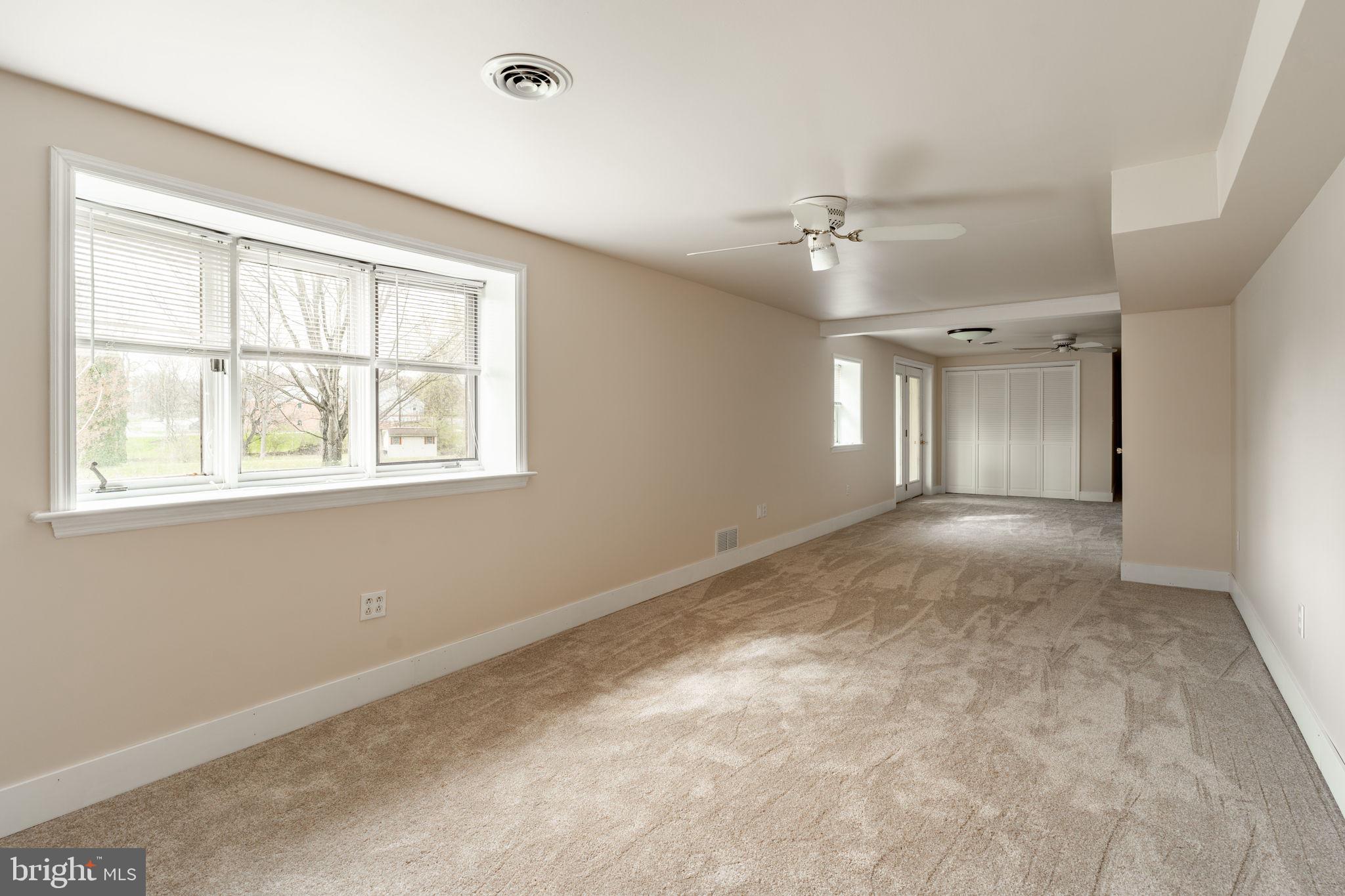 COUNTRY MEADOWS ESTATES - Residential