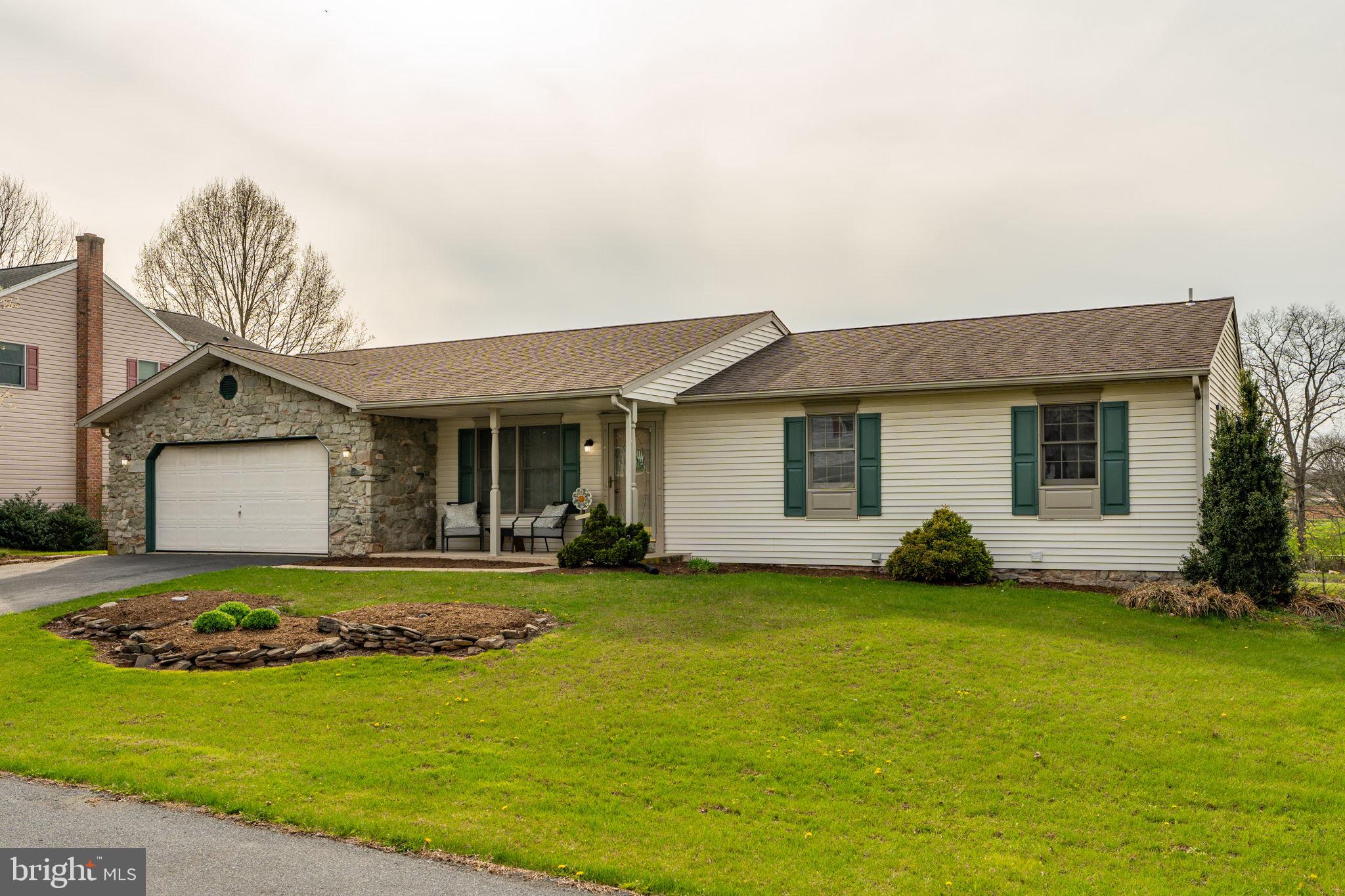149 COUNTRY DRIVE