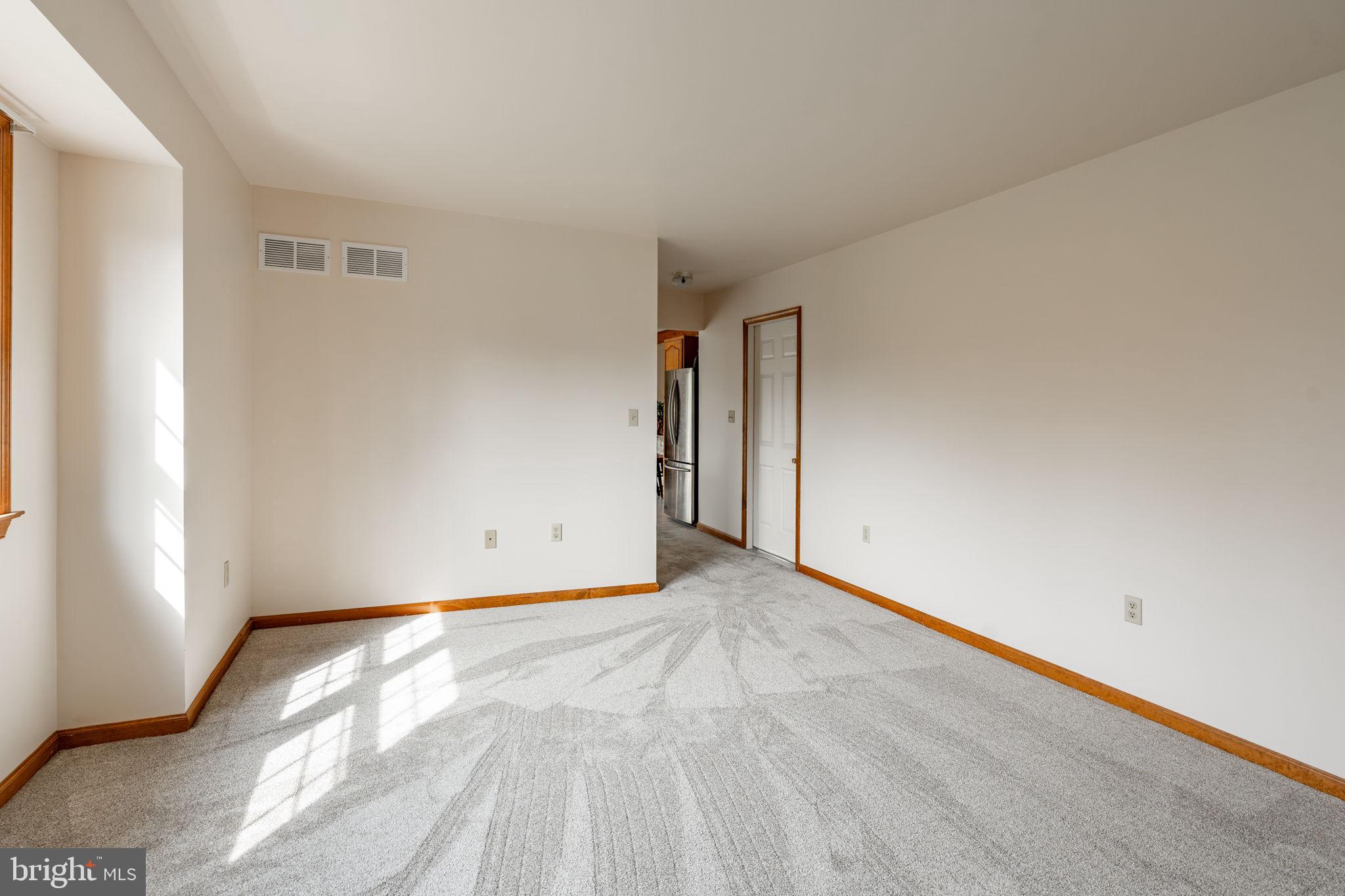 COUNTRY MEADOWS ESTATES - Residential