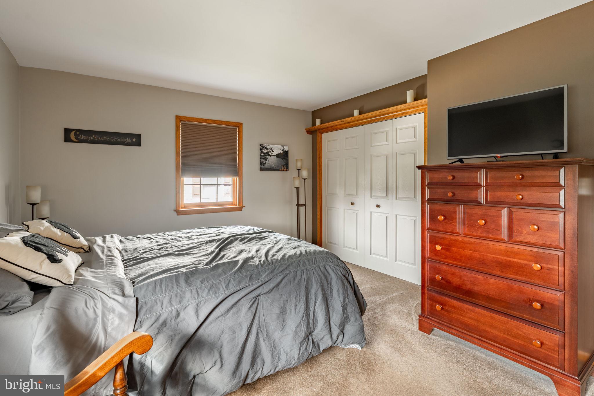 COUNTRY MEADOWS ESTATES - Residential