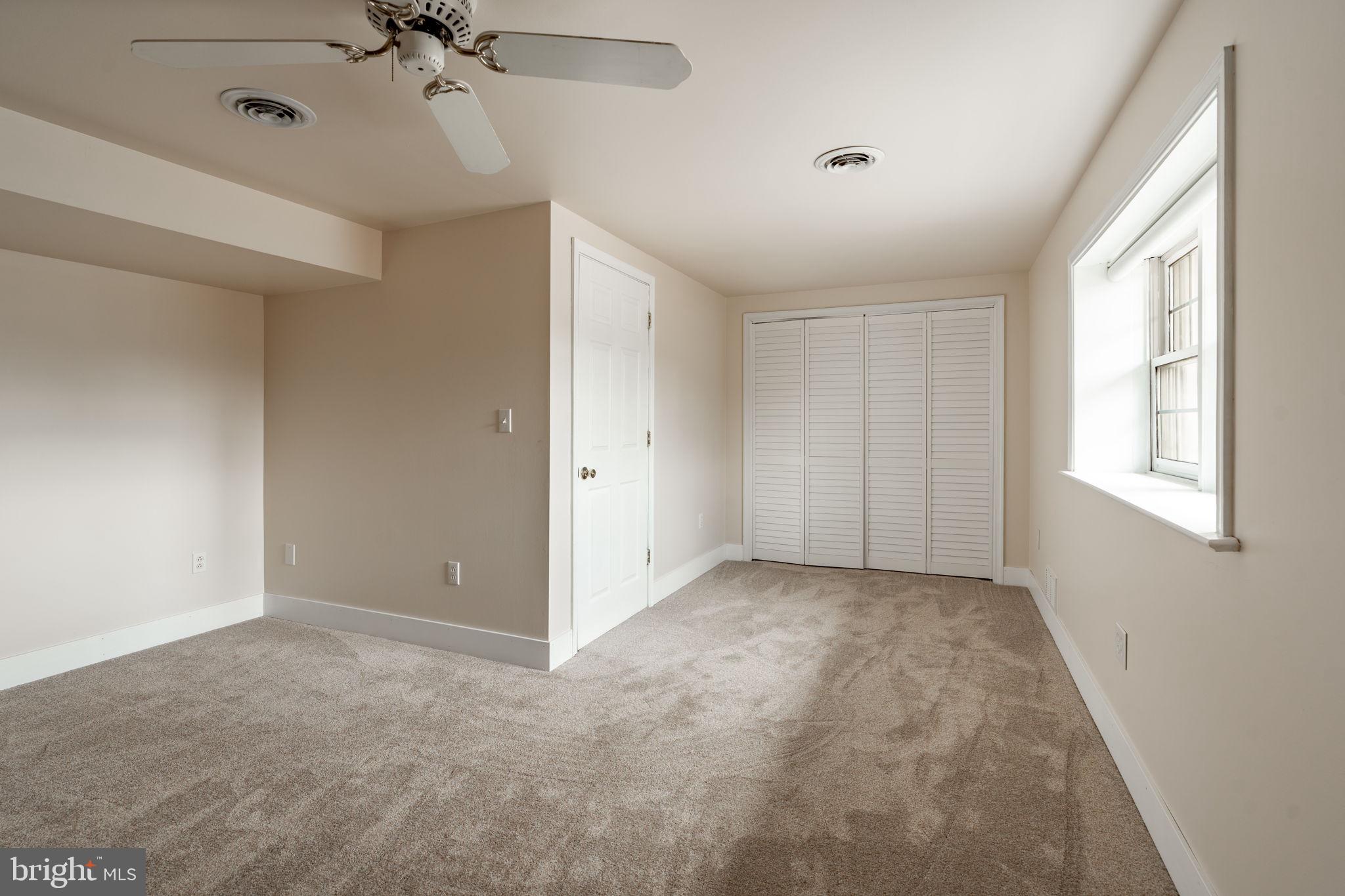 COUNTRY MEADOWS ESTATES - Residential