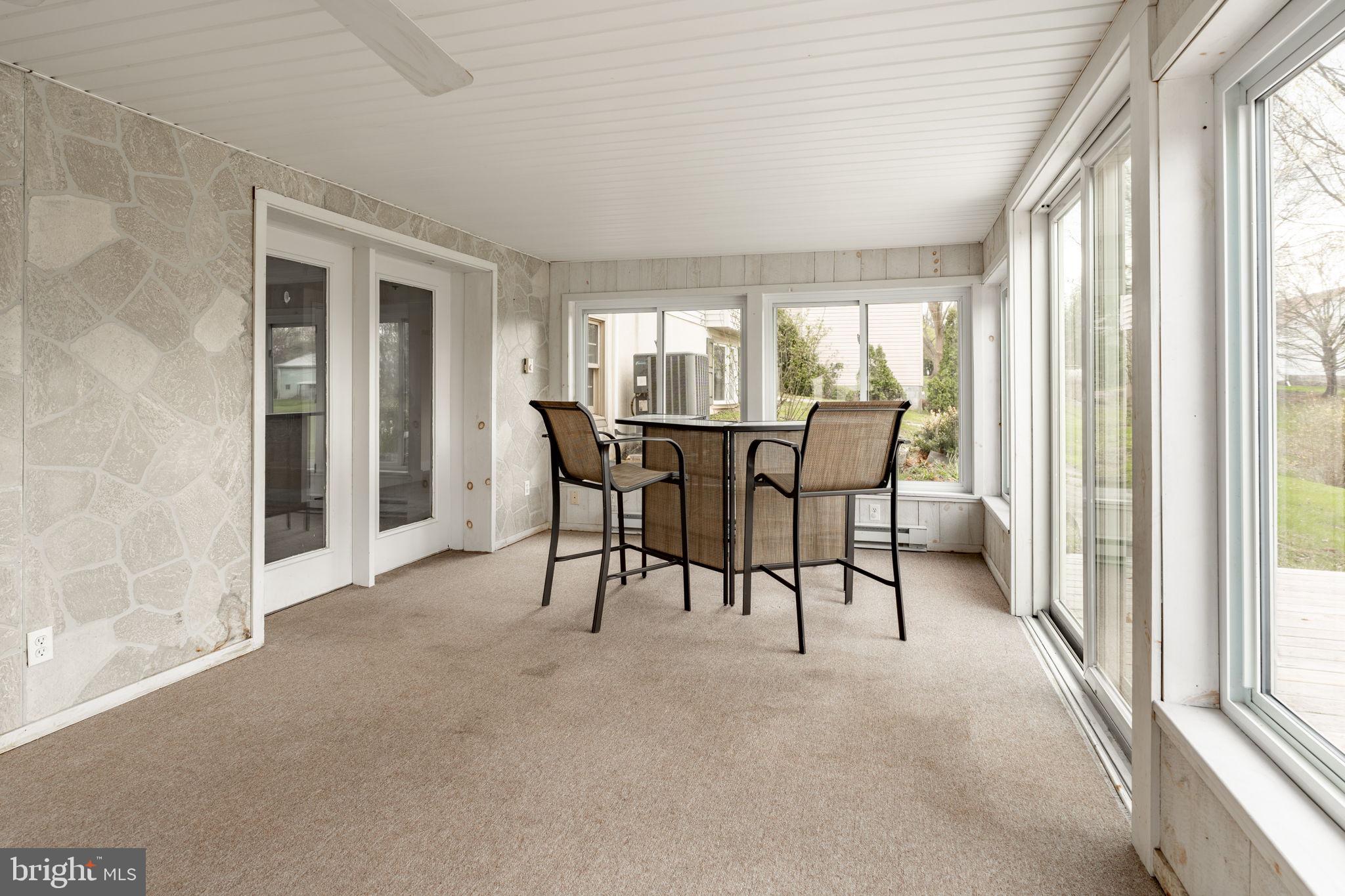 COUNTRY MEADOWS ESTATES - Residential