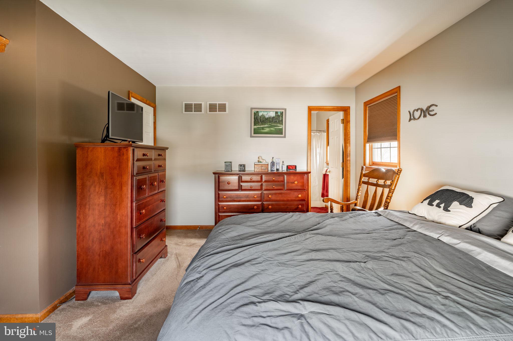 COUNTRY MEADOWS ESTATES - Residential