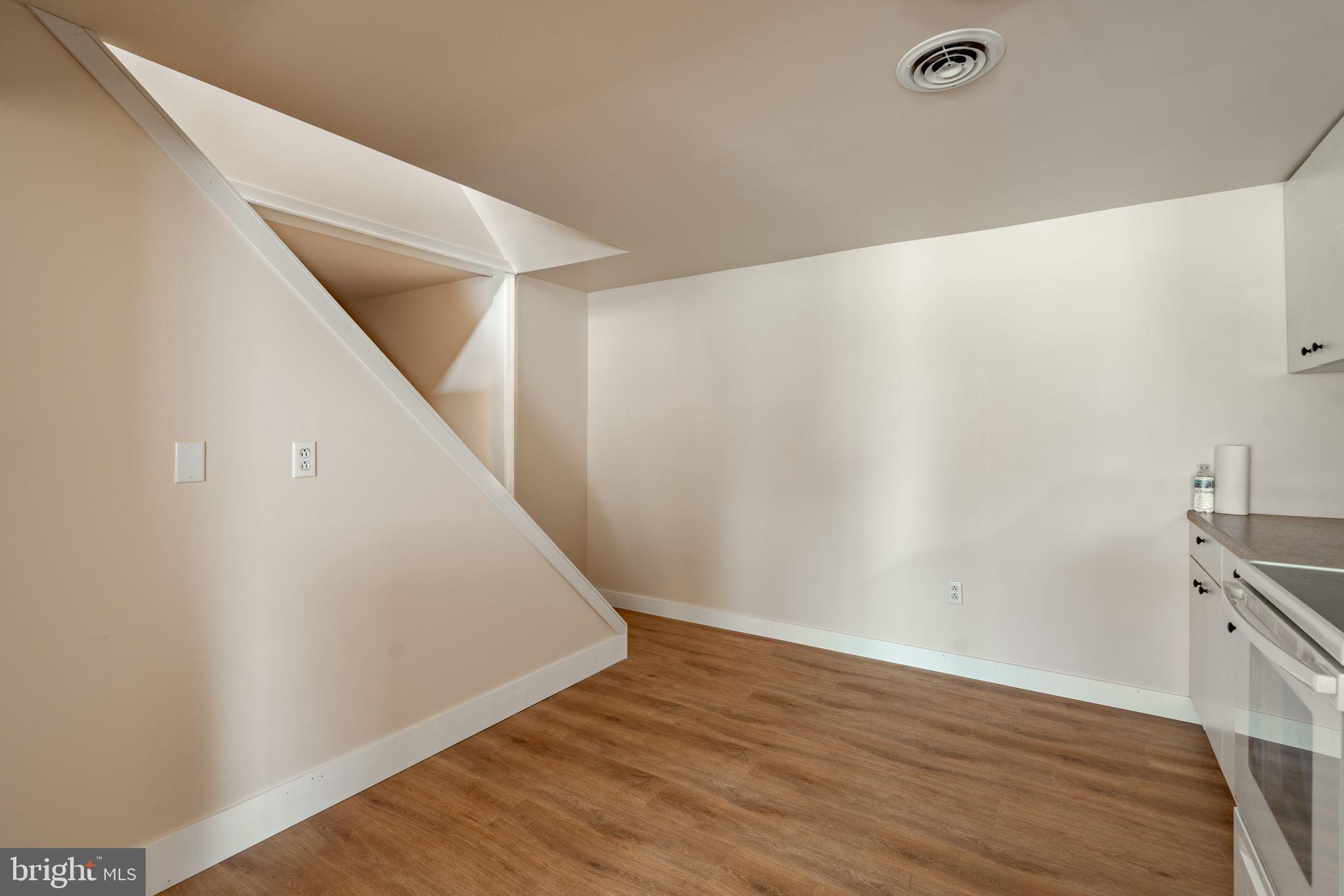 COUNTRY MEADOWS ESTATES - Residential