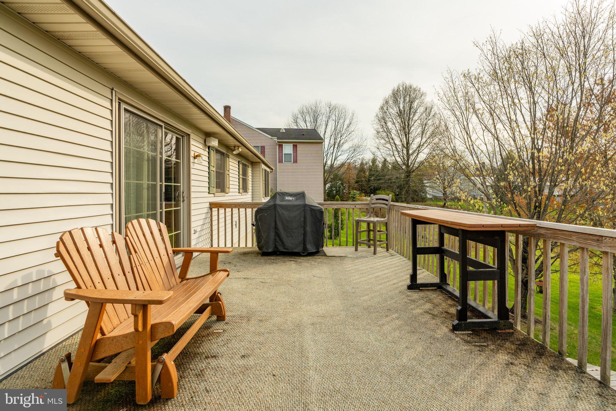 COUNTRY MEADOWS ESTATES - Residential