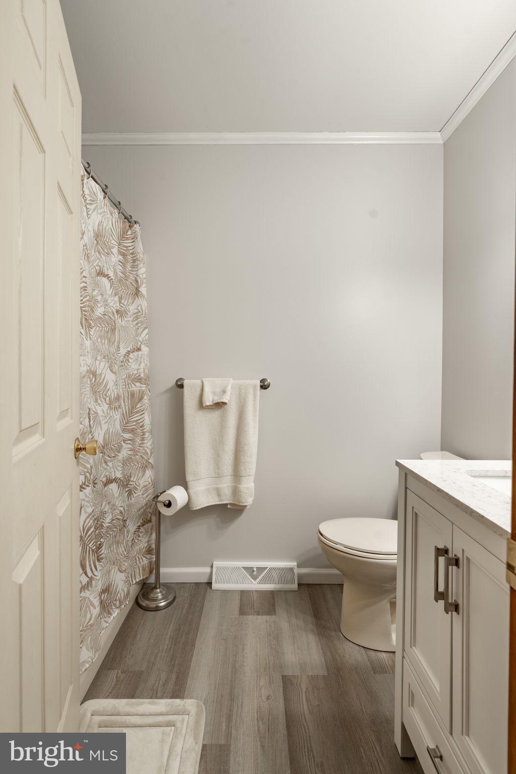 COUNTRY MEADOWS ESTATES - Residential